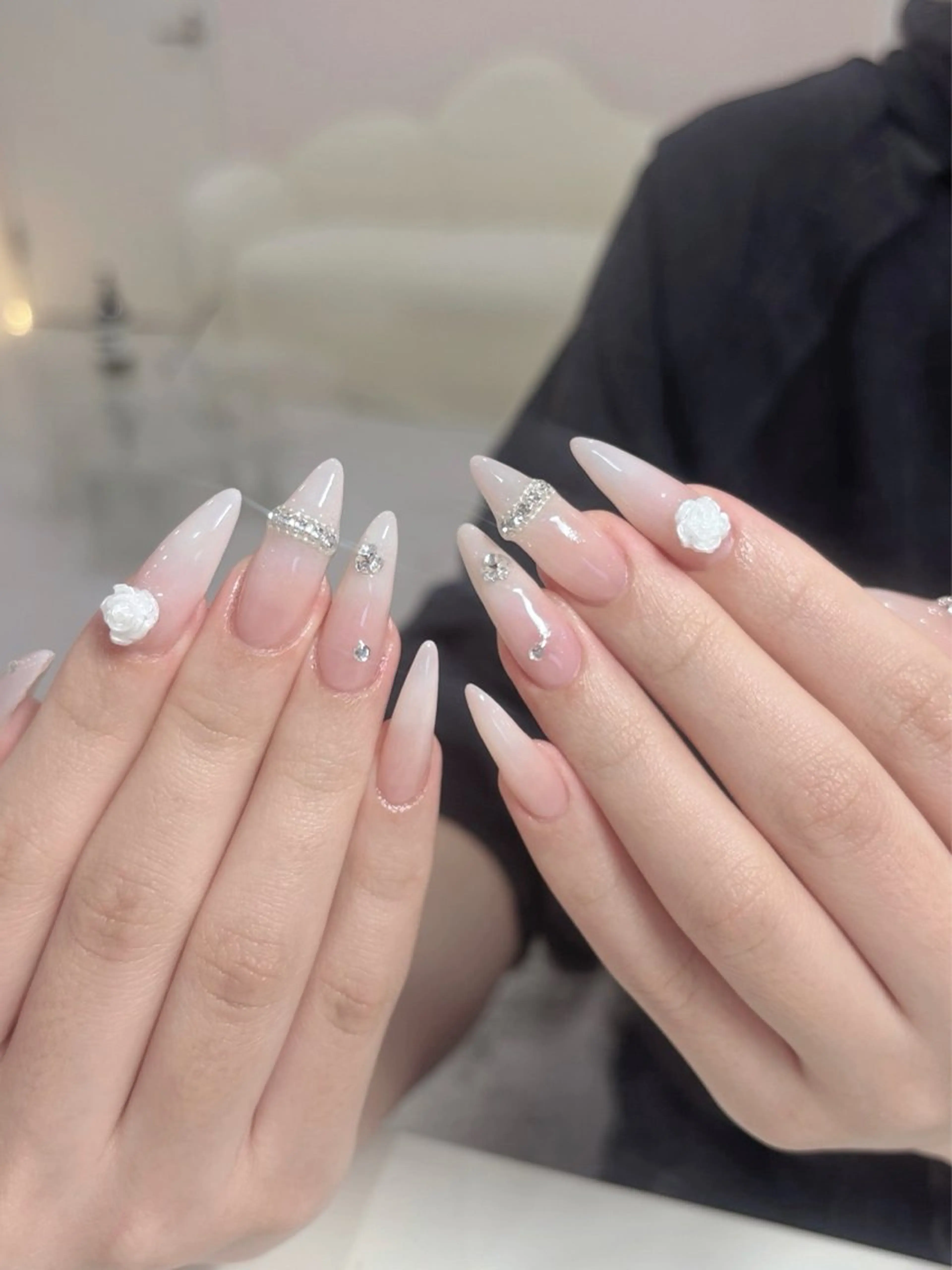 ネイル ハンドネイル FLY Nail Salonのネイルデザイン