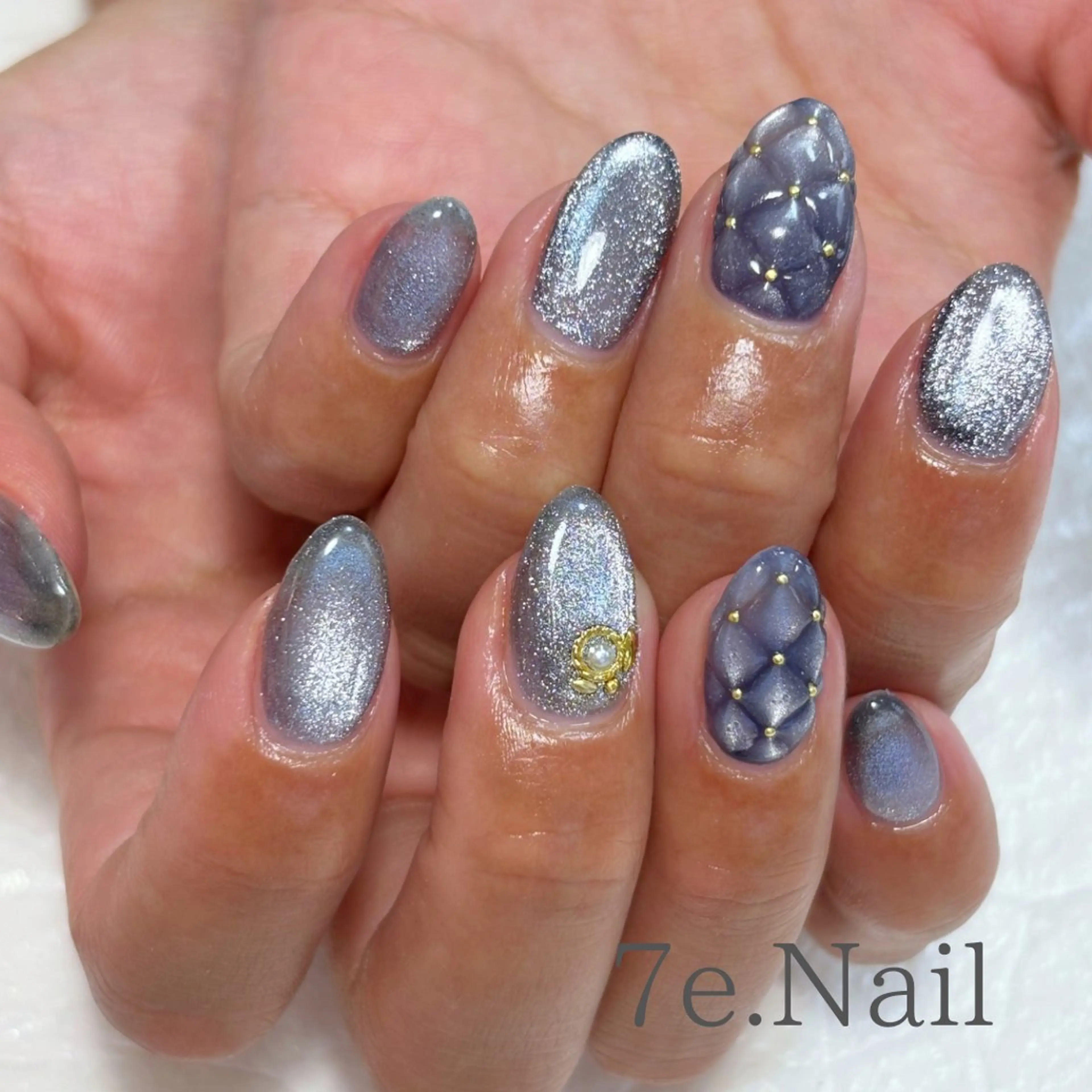 ネイル 7e. Nailのネイルデザイン