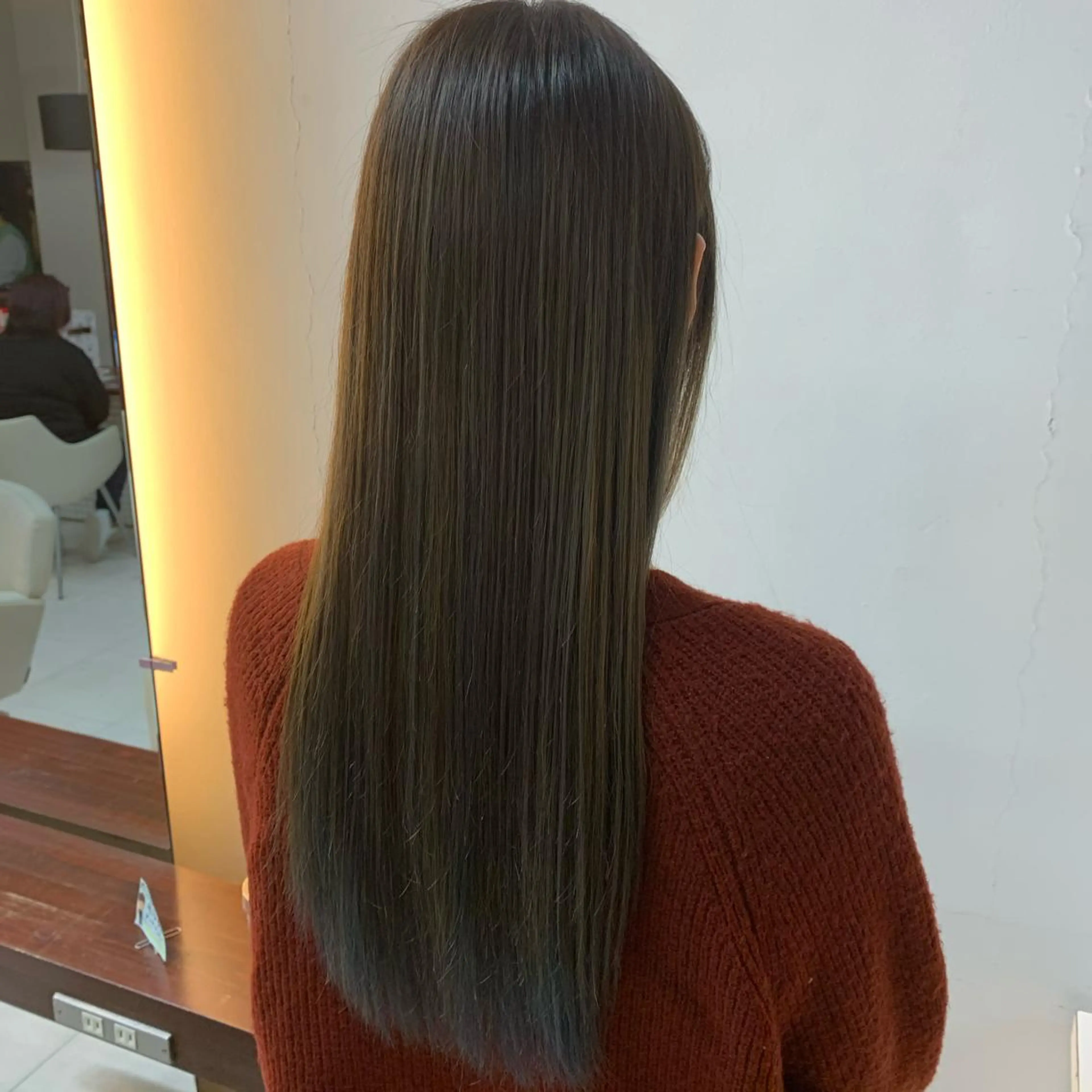 ロング 仁和山 健汰のヘアスタイル