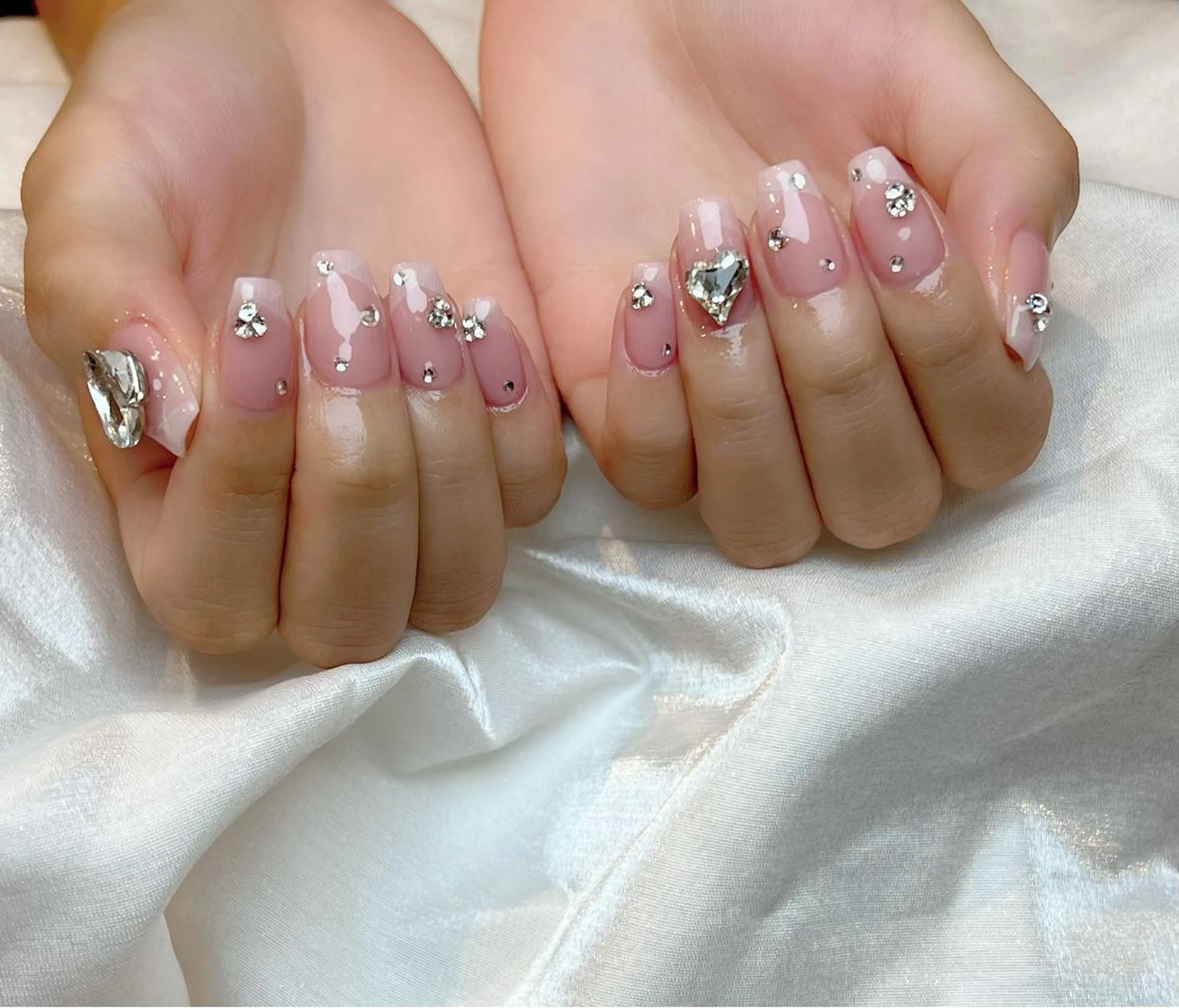 ネイル Lino+ ネイル&よもぎ蒸しのネイルデザイン