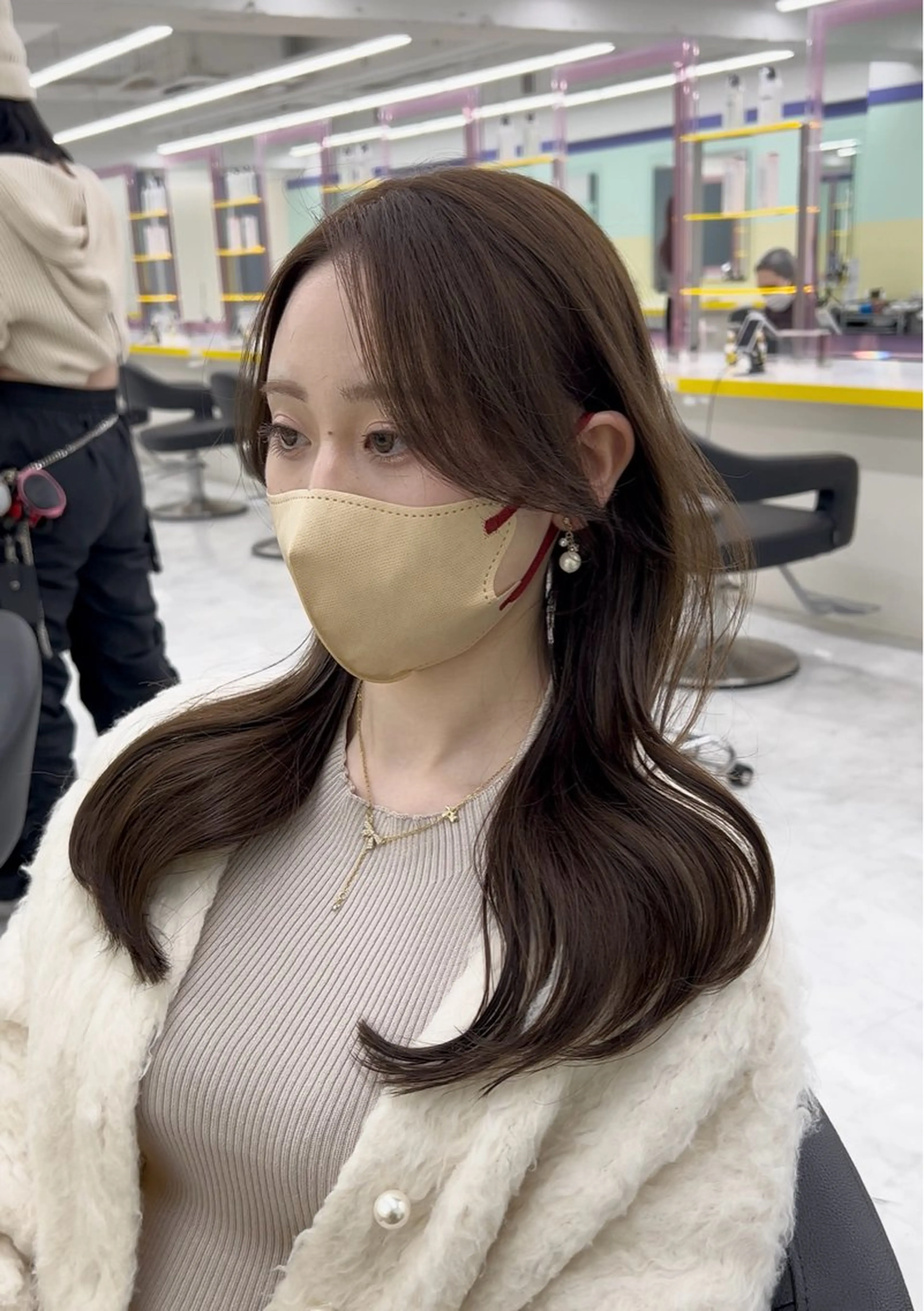セミロング カラー レイヤー/韓国❣️ 髪質改善/亘紘輝のヘアスタイル