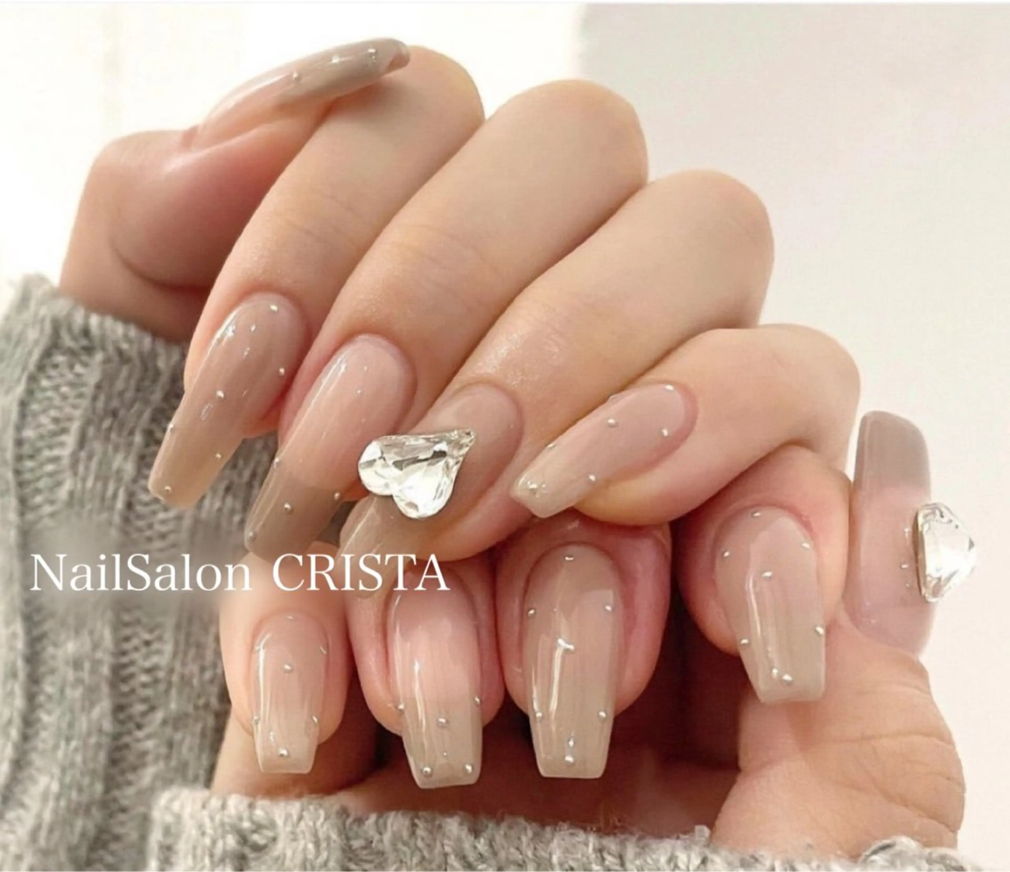 ネイル ジェルネイル ワンカラーネイル パラジェル CRISTA MOMOのネイルデザイン