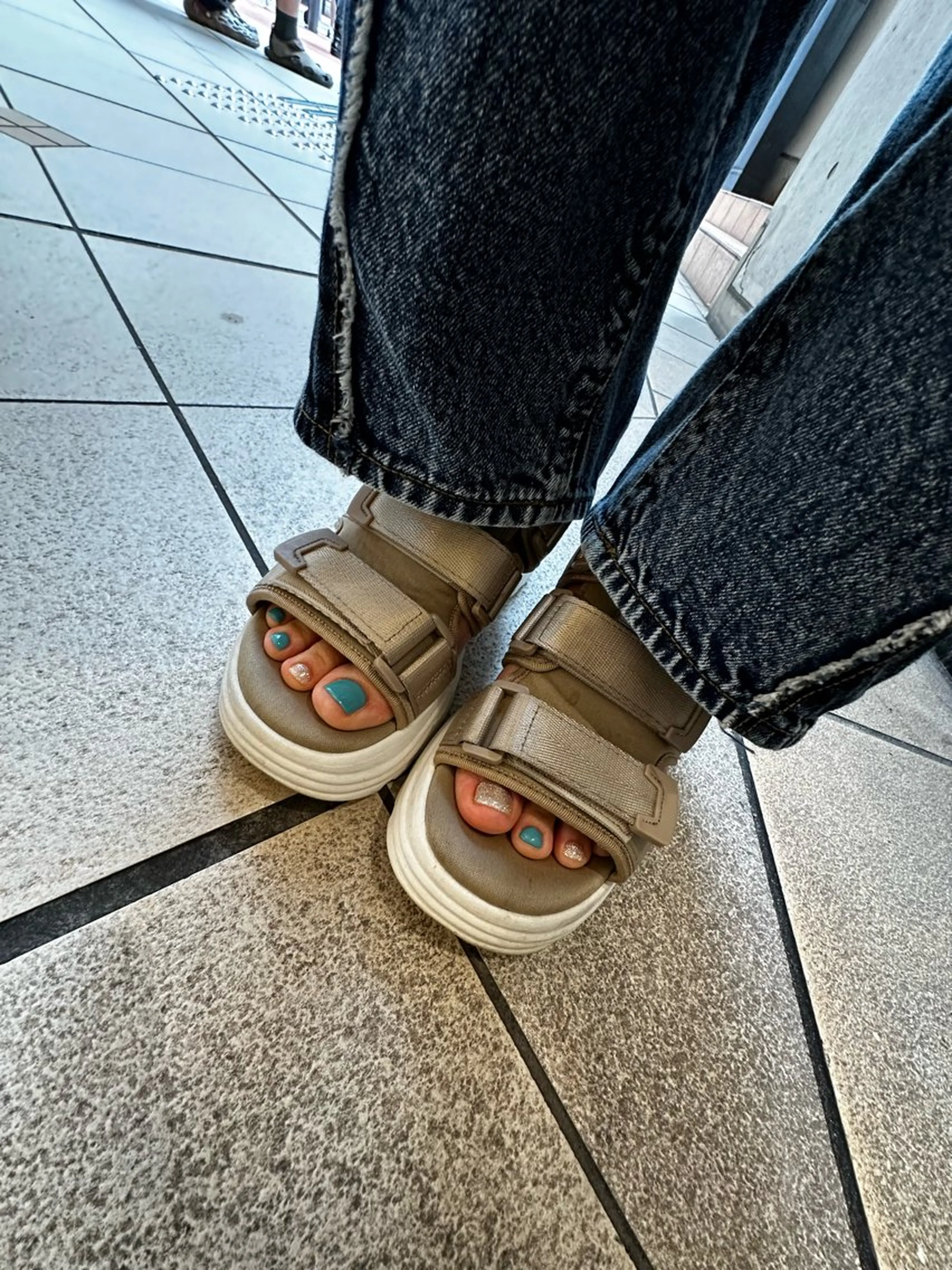 ネイル フットネイル ジェルネイル ワンカラーネイル パラジェル unopulir Kahoのネイルデザイン