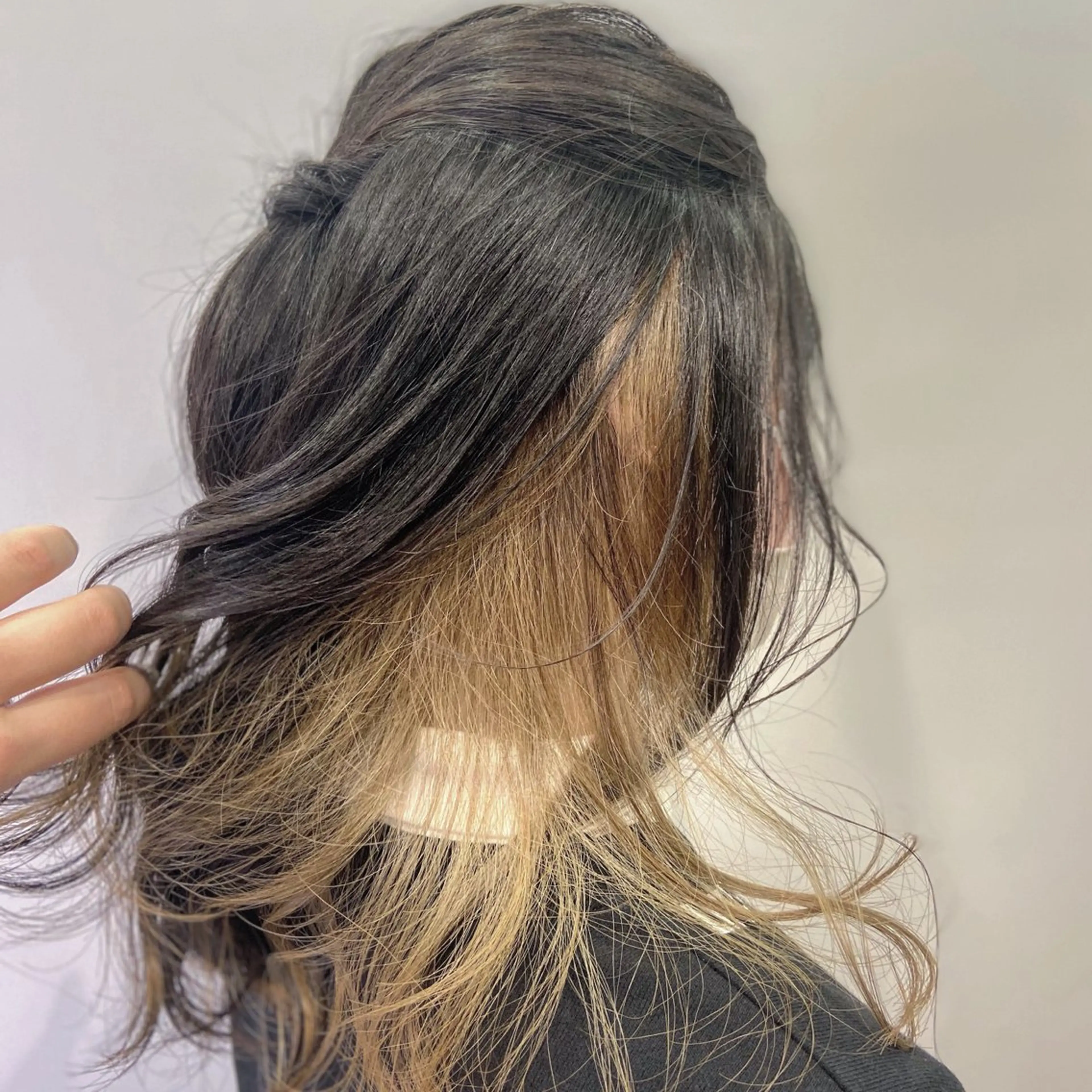 セミロング カラー ベージュカラー インナーカラー 🍀Erica Koide🍀のヘアスタイル