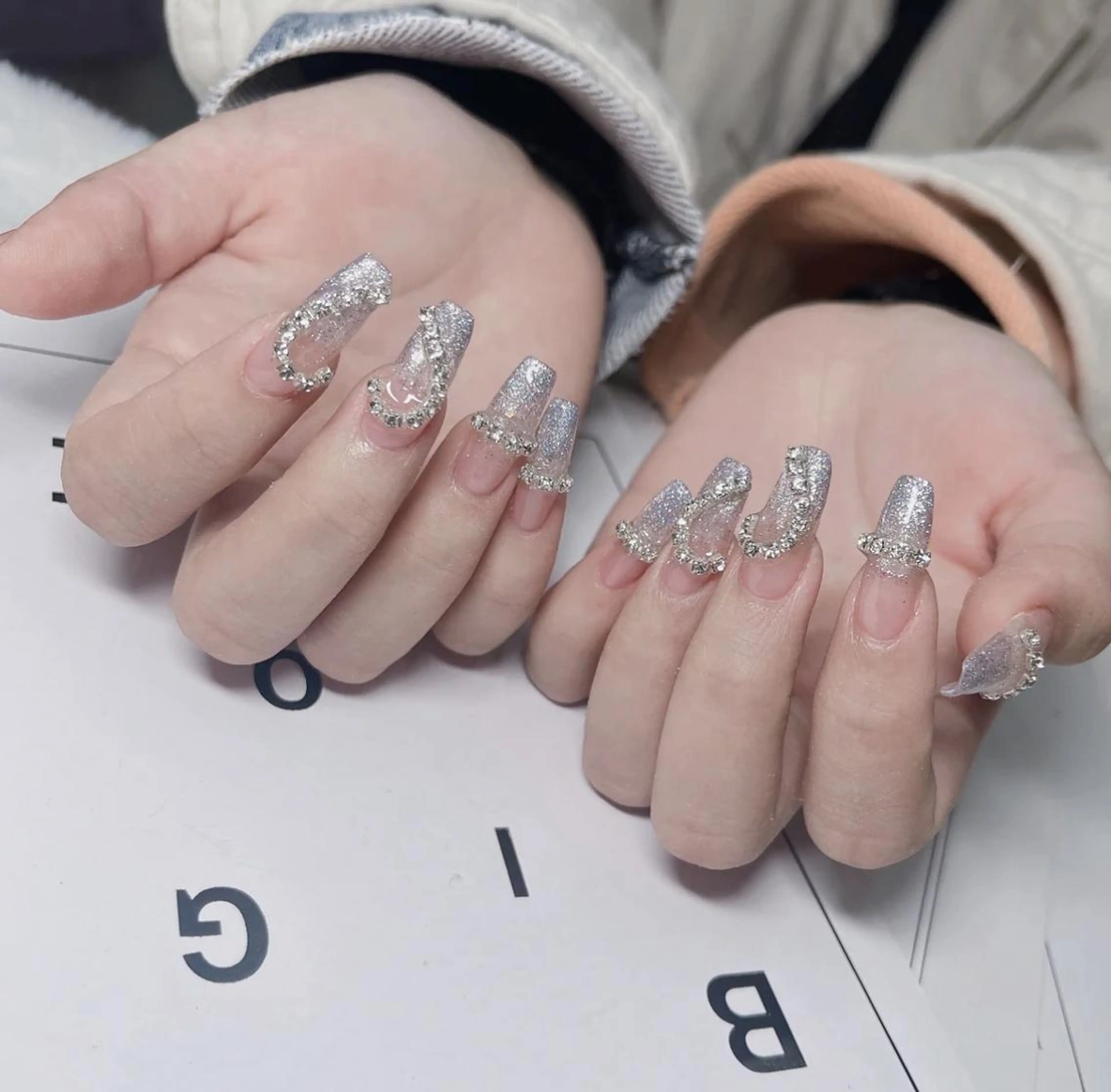 ネイル アートネイル 長さ出し ネイルチップ Queen‘s なんのネイルデザイン