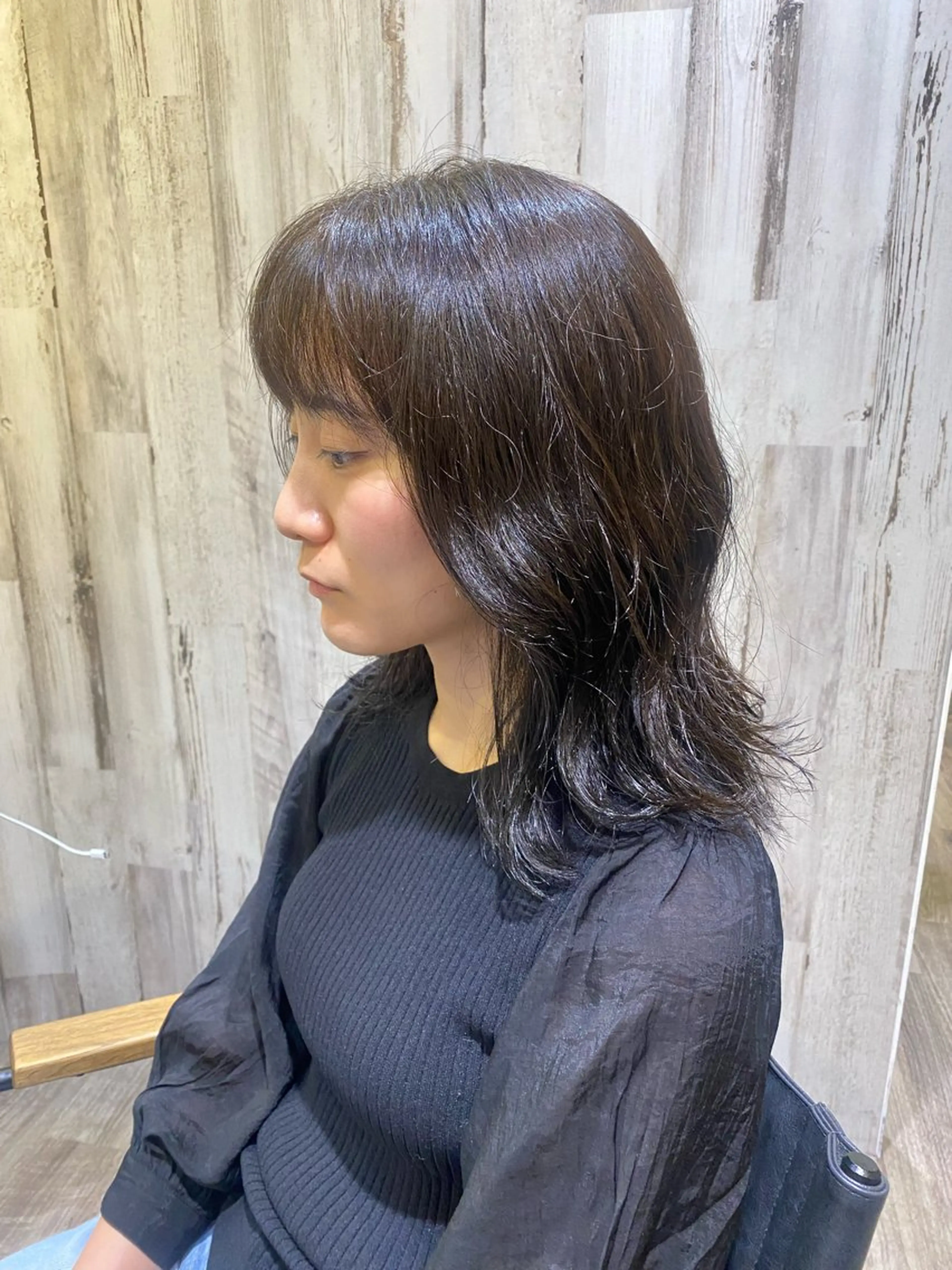 セミロング セミロングパーマ カット ヘアカラー トリートメント 西山 恵太郎のヘアスタイル