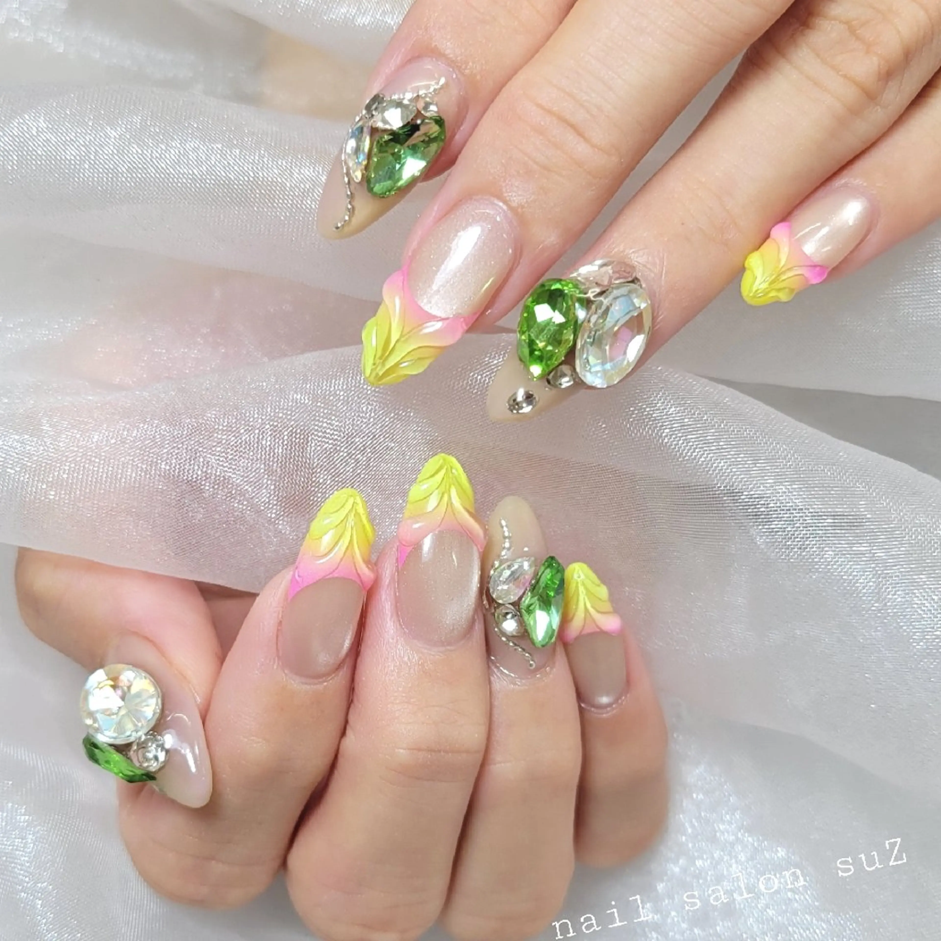 ネイル nail salon suZのネイルデザイン