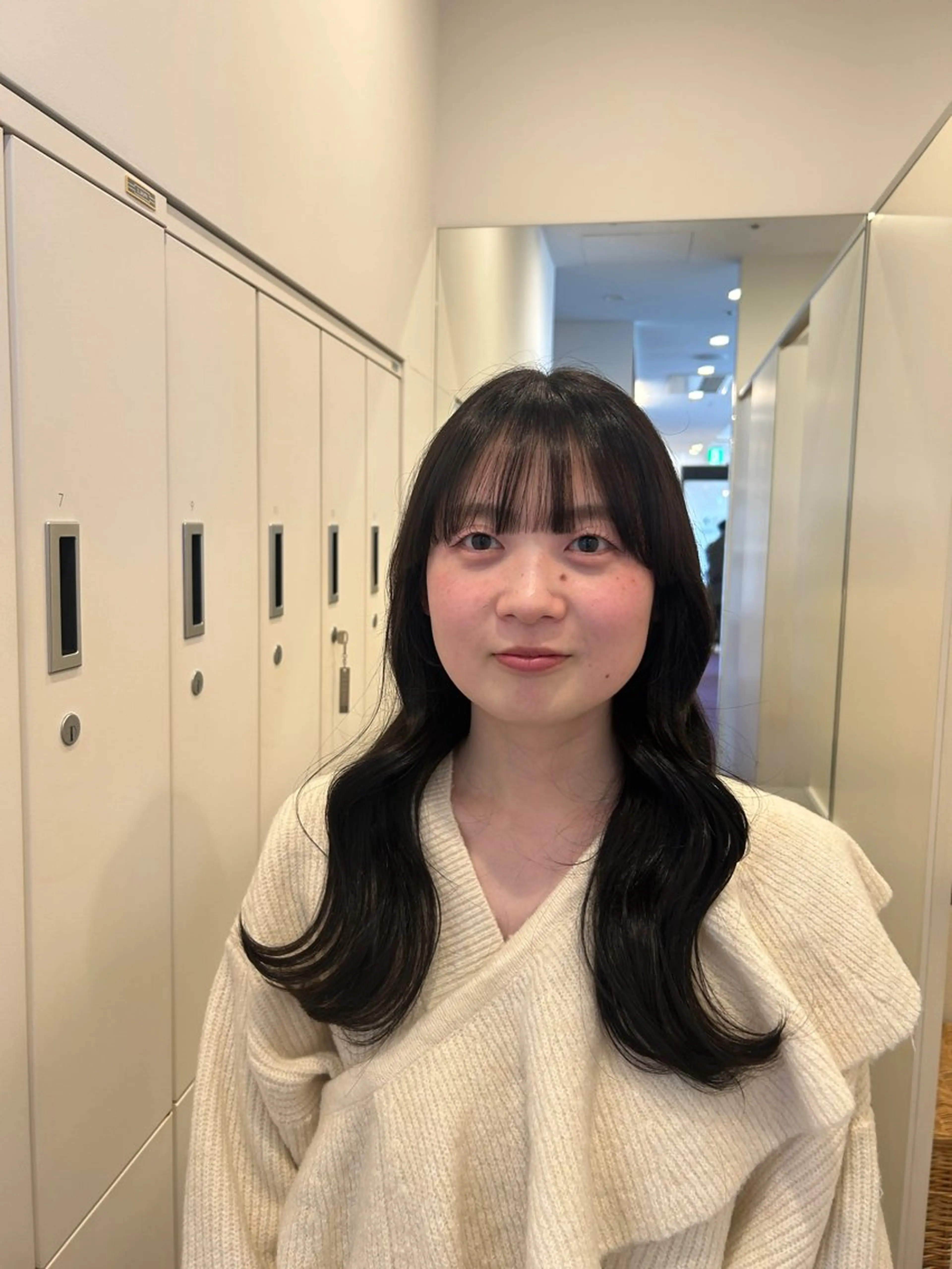 ロング カラー 髪質改善 ヘアカラー 吉村 詩音のヘアスタイル