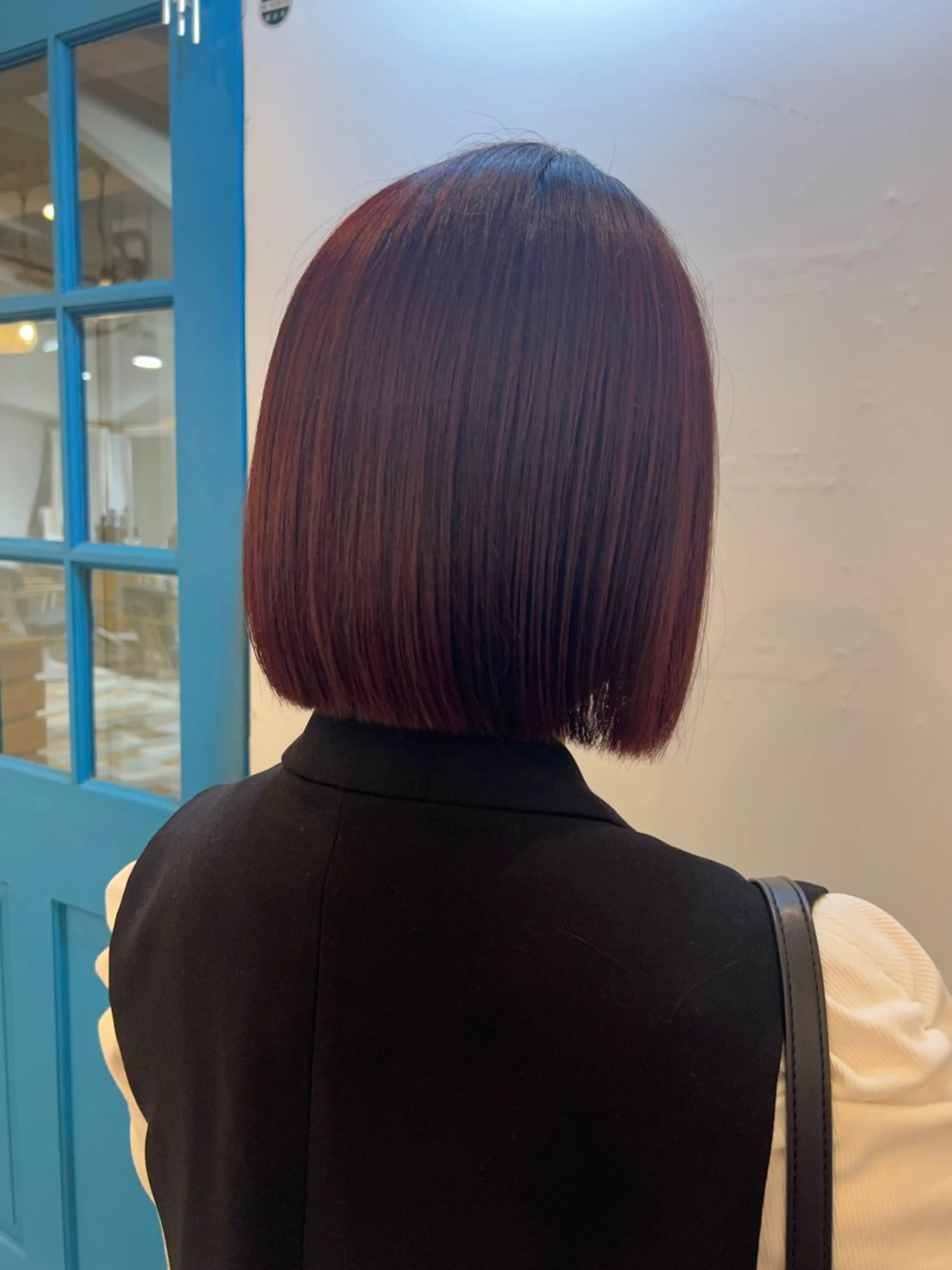 ショート カラー デザインカラー イヤリングカラー ハイライトカラー ボブ 顔周りカット カット ヘアカラー トリートメント KANA/ボブ/ インナーカラー/艶髪のヘアスタイル