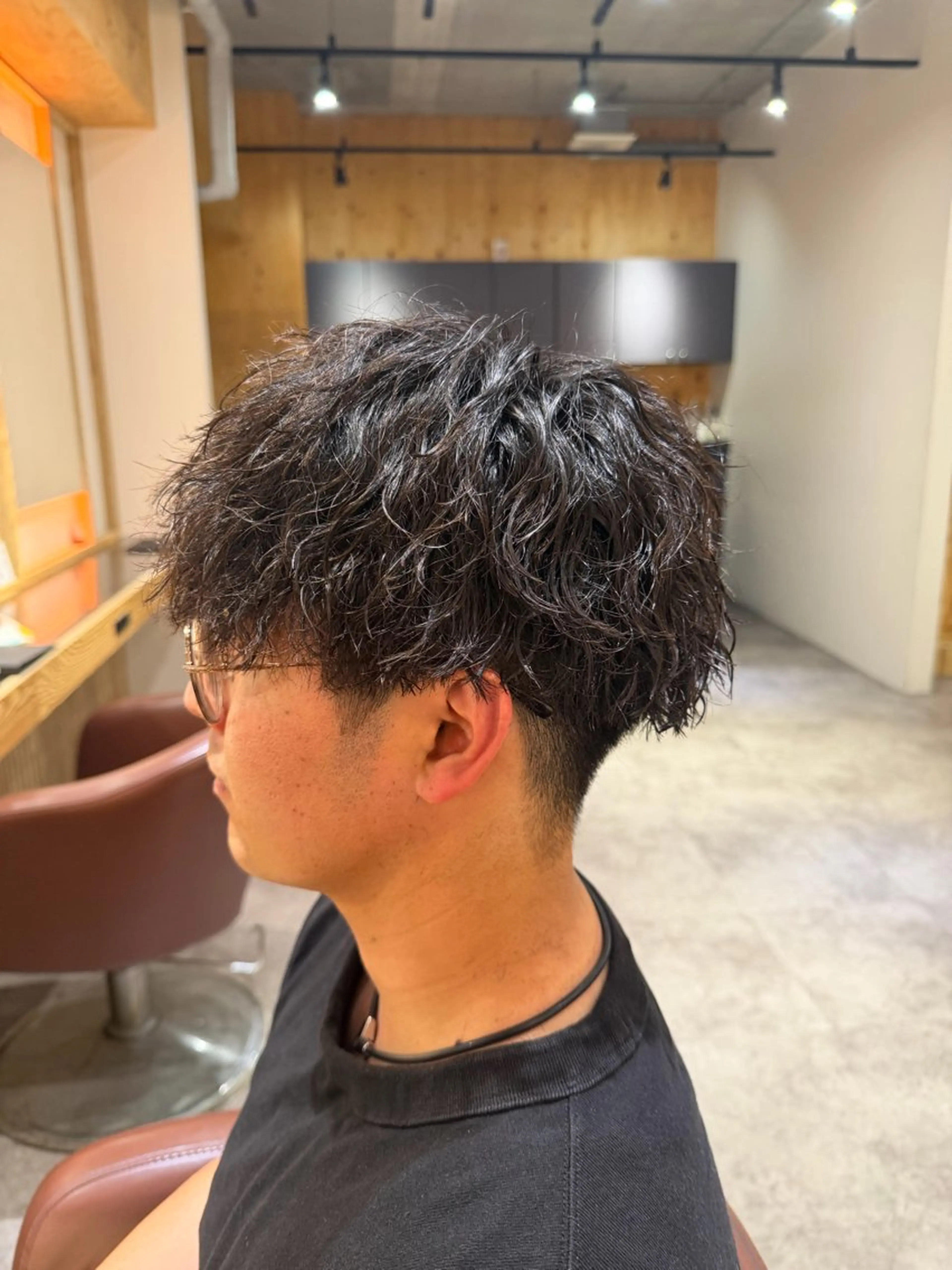 パーマ メンズ カット パーマ トリートメント パーマ特別価格🔥 宇宙のヘアスタイル