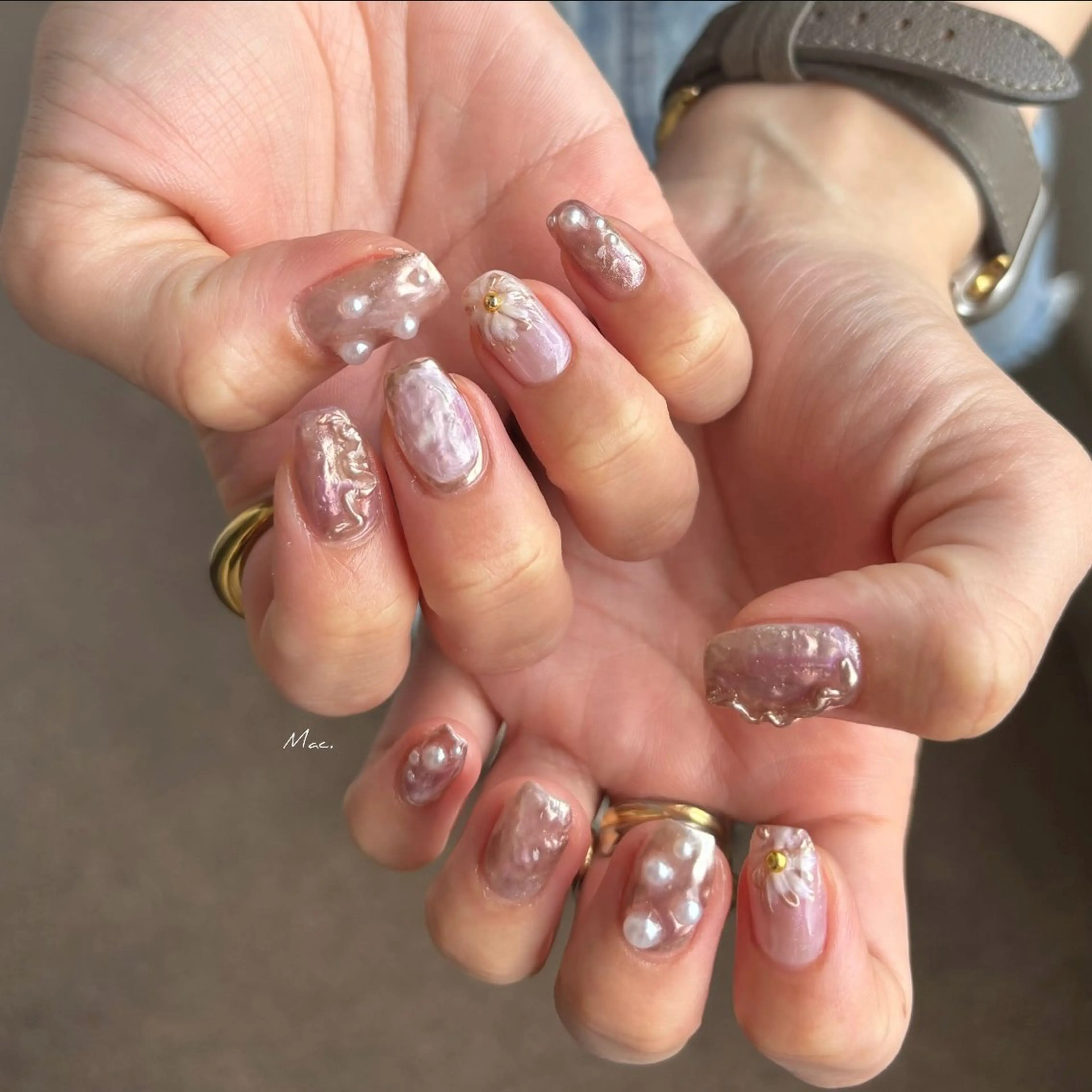 ネイル ハンドネイル atelier mac.のネイルデザイン