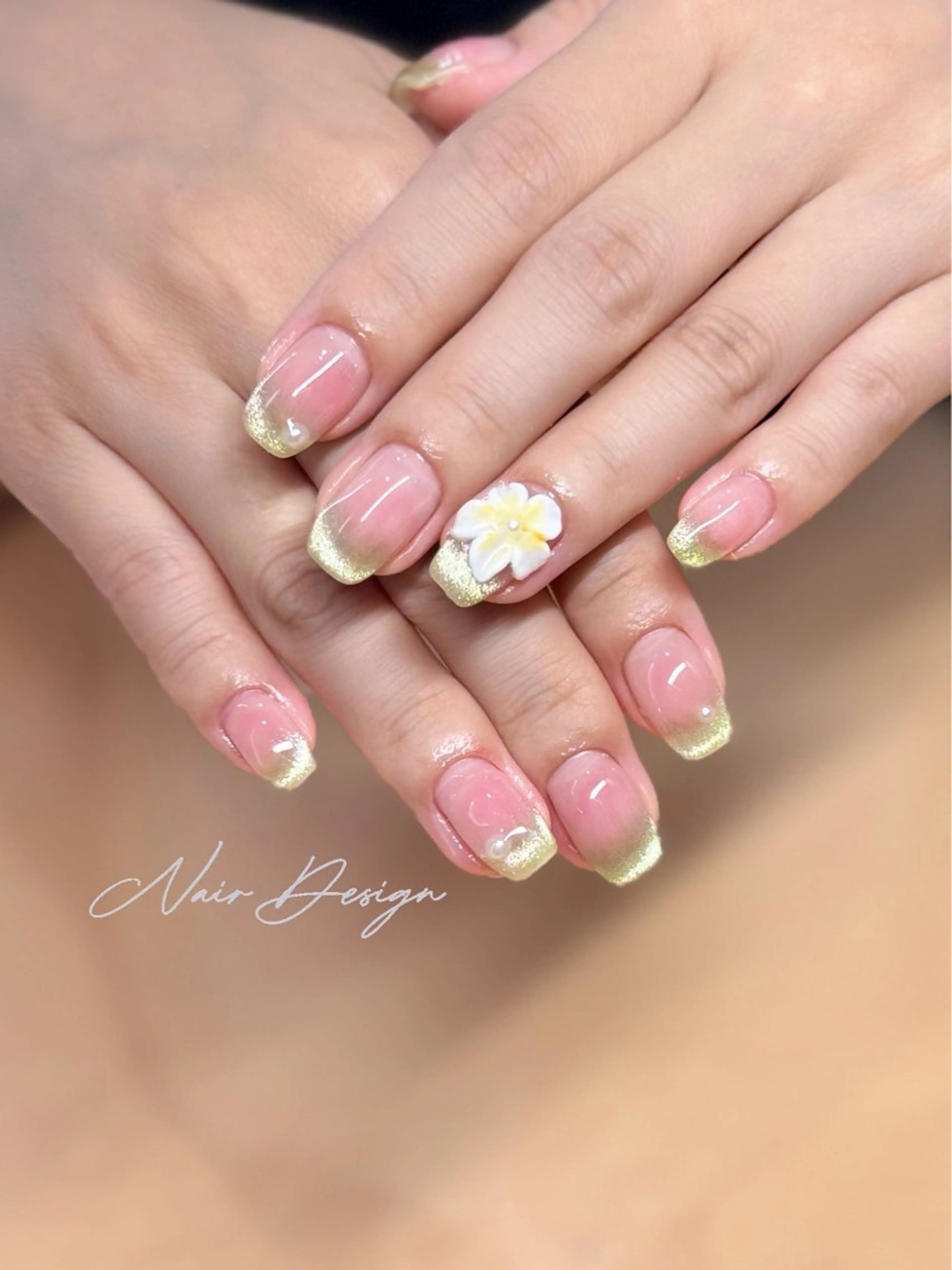 ネイル ハンドネイル ハンドケア 𝓝𝓪𝓲𝓻 𝓝𝓪𝓲𝓵のネイルデザイン