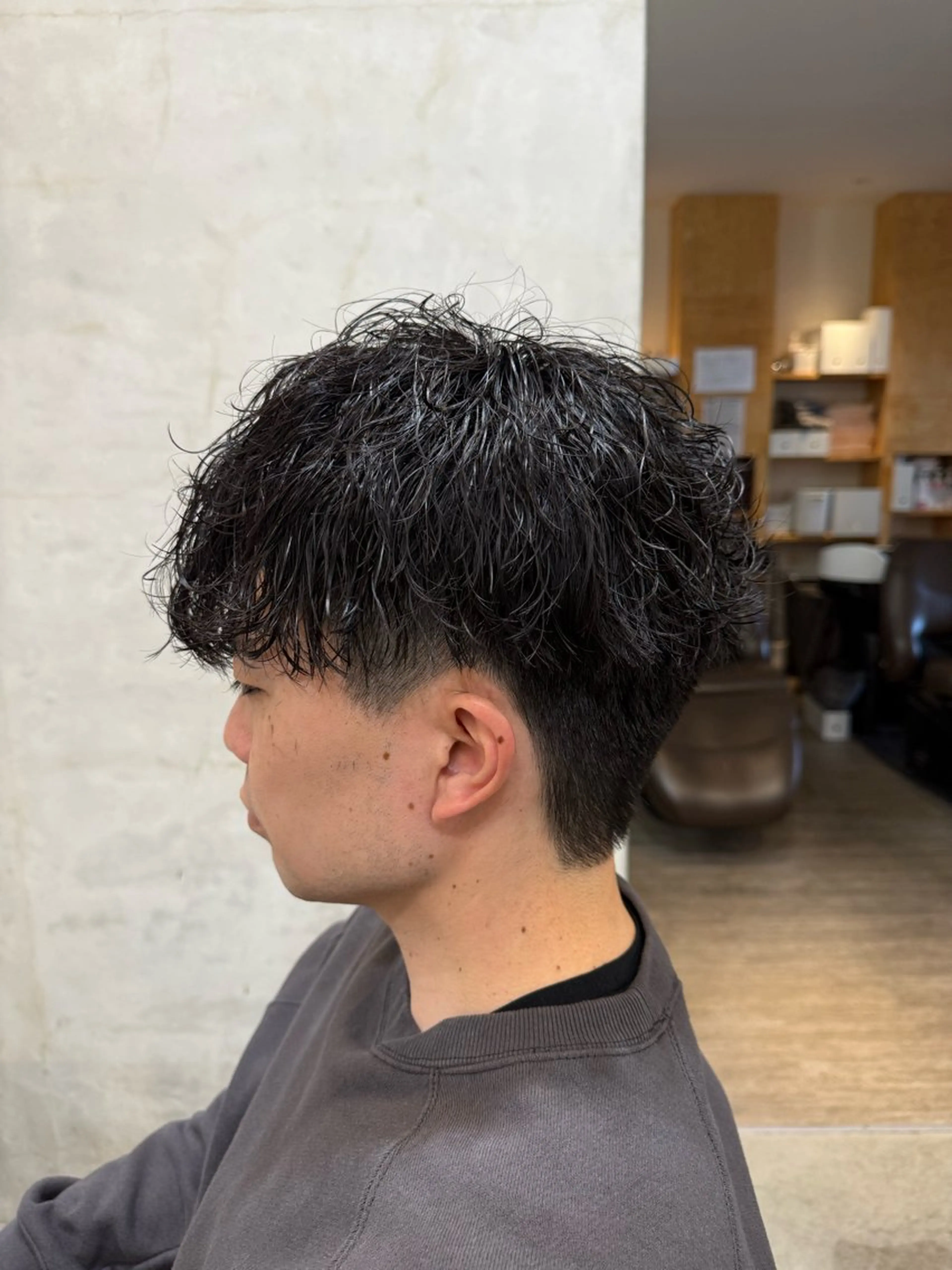 ショート パーマ メンズ メンズパーマ ツイストスパイラルパーマ 波巻きパーマ スパイラルパーマ men's quru.所属・🔥KOSEI🔥 波巻き/ツイスパのヘアスタイル