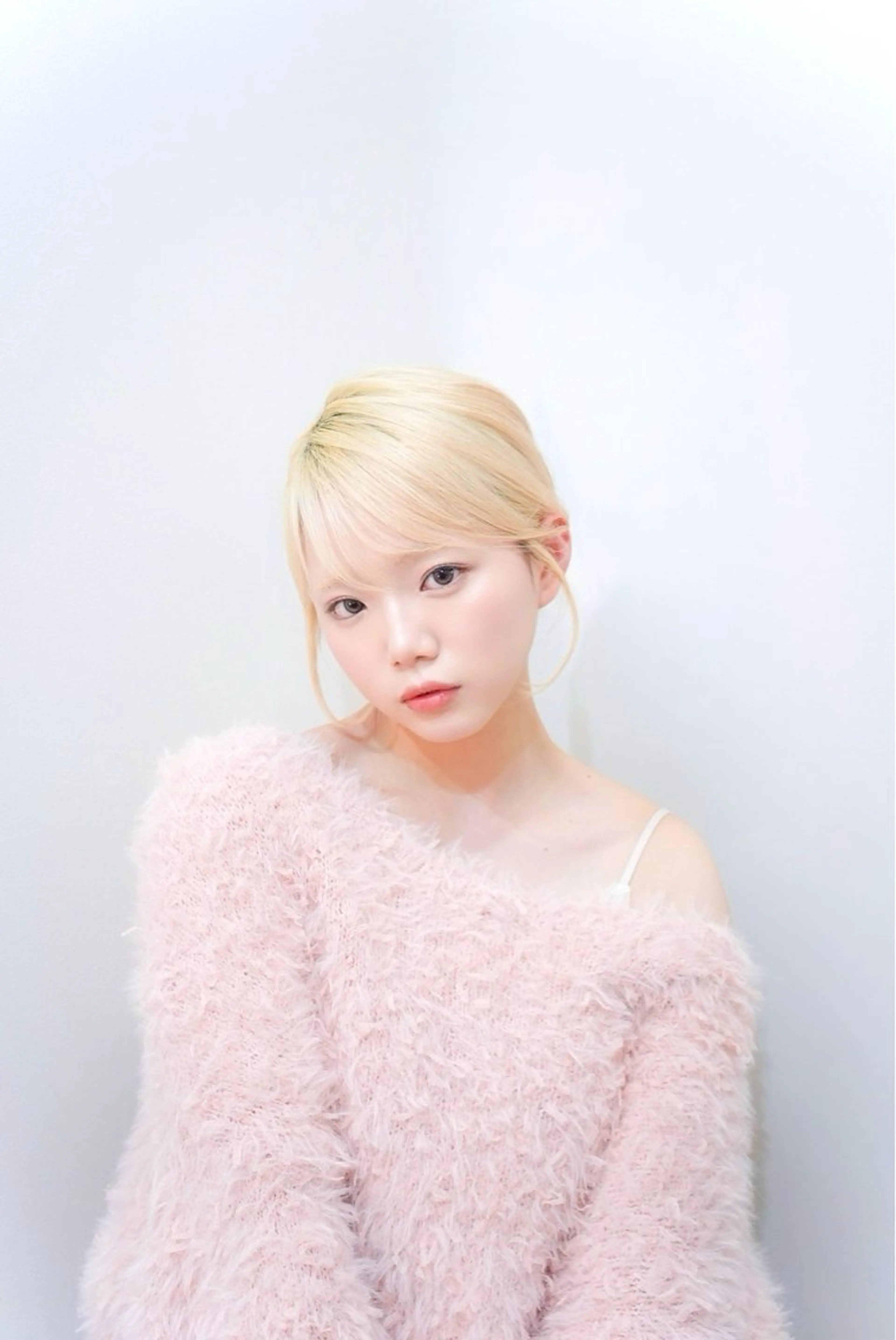 ミディアム カット ヘアカラー トリートメント KEIGO/ ベージュカラーのヘアスタイル