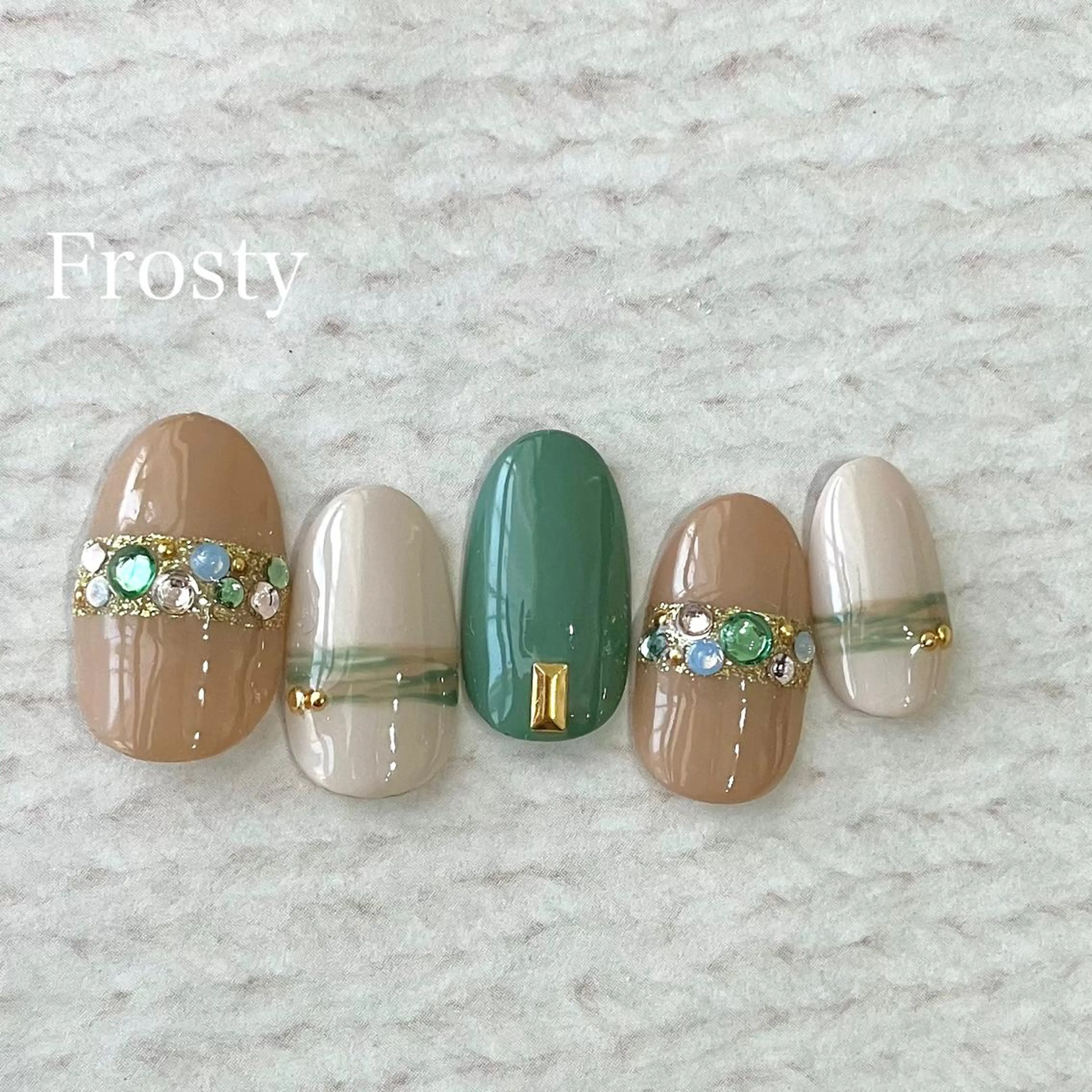 ネイル Mys. 三上紗紀のネイルデザイン