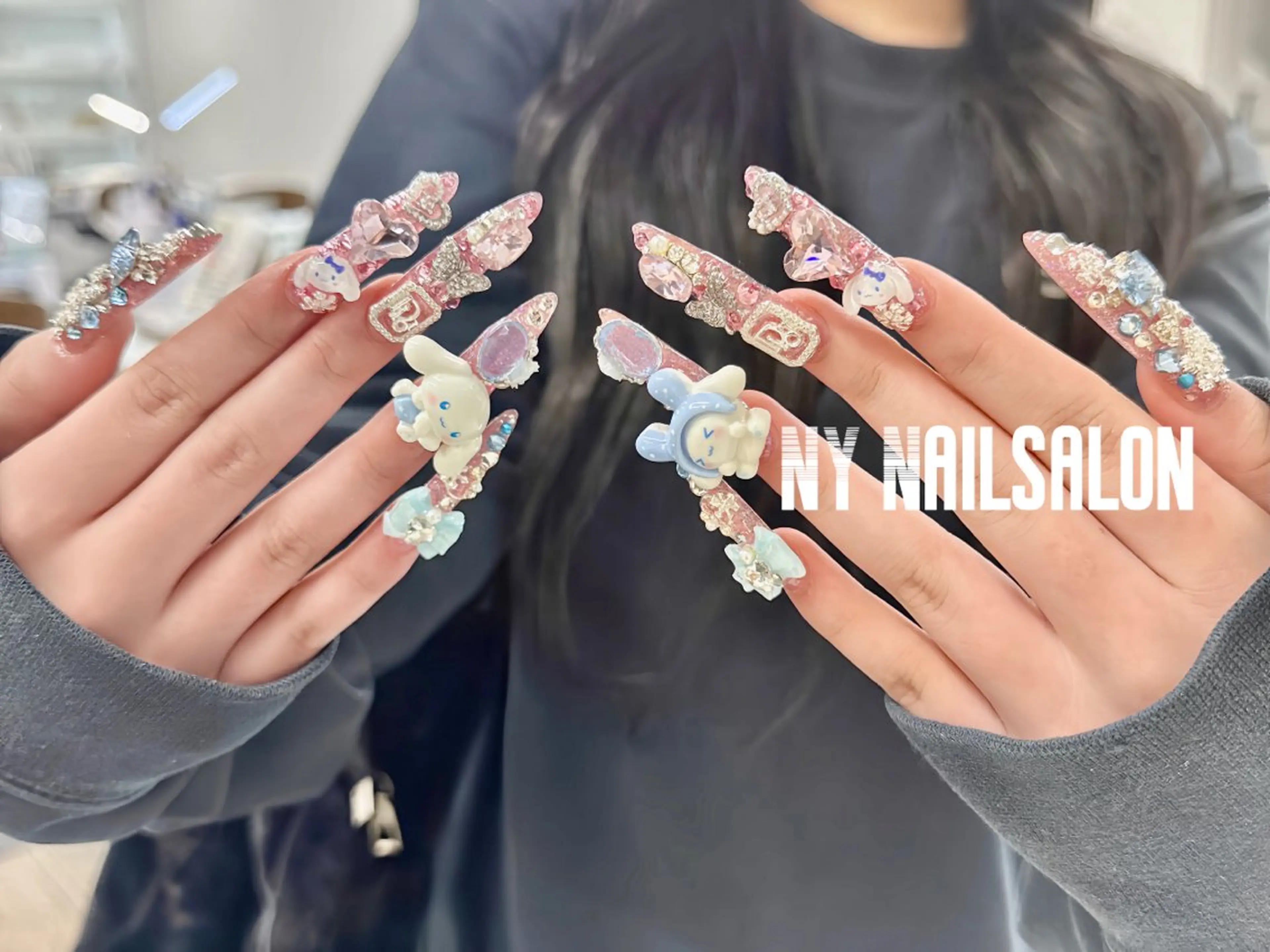 ネイル 長さ出し フットネイル フレンチネイル ジェルネイル ガーリー ハンドネイル NYネイルサロン 千葉中央店のネイルデザイン