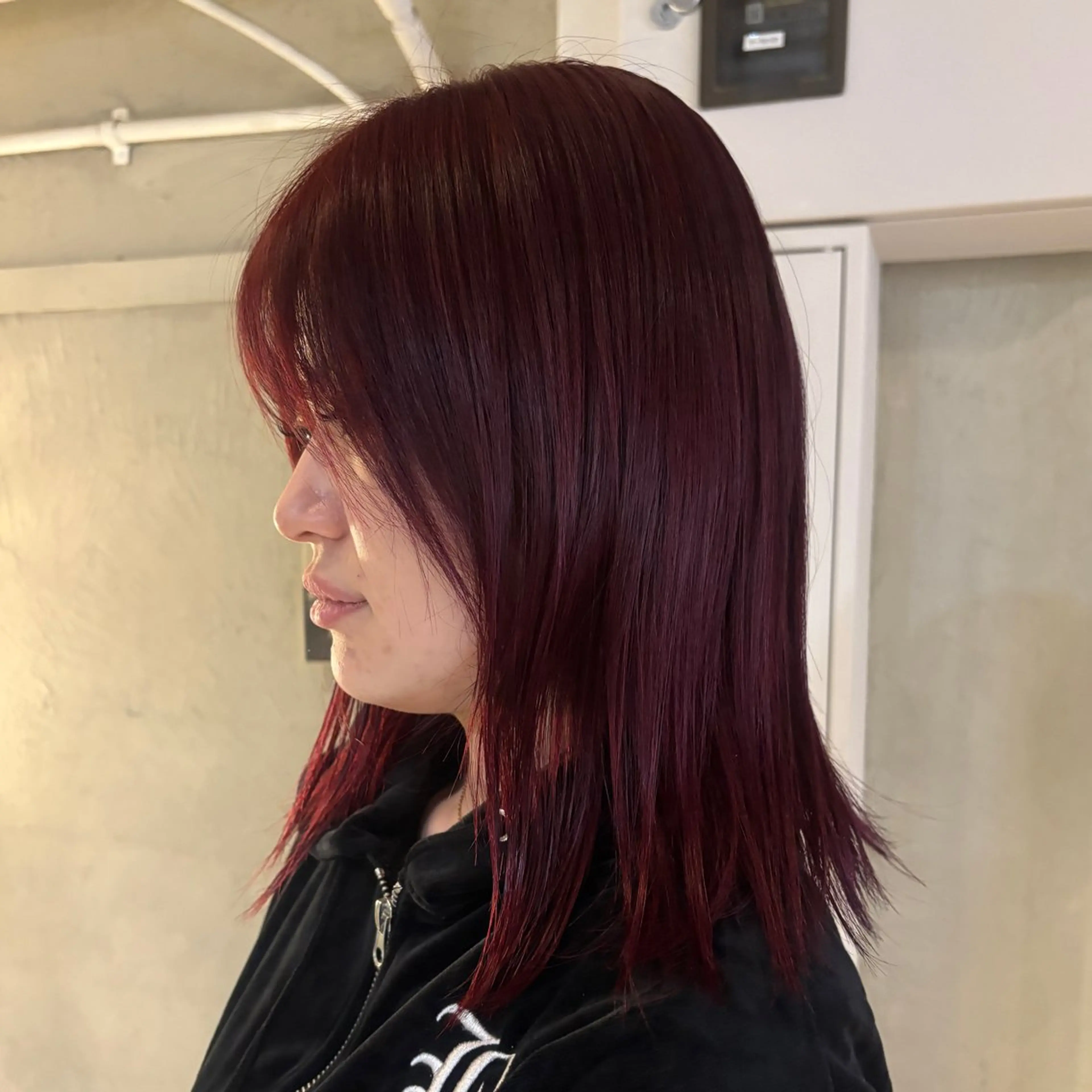 ミディアム カラー ヘアカラー トリートメント ヘアセット 🫧ハイトーン×艶 カラー🫧 Rionのヘアスタイル