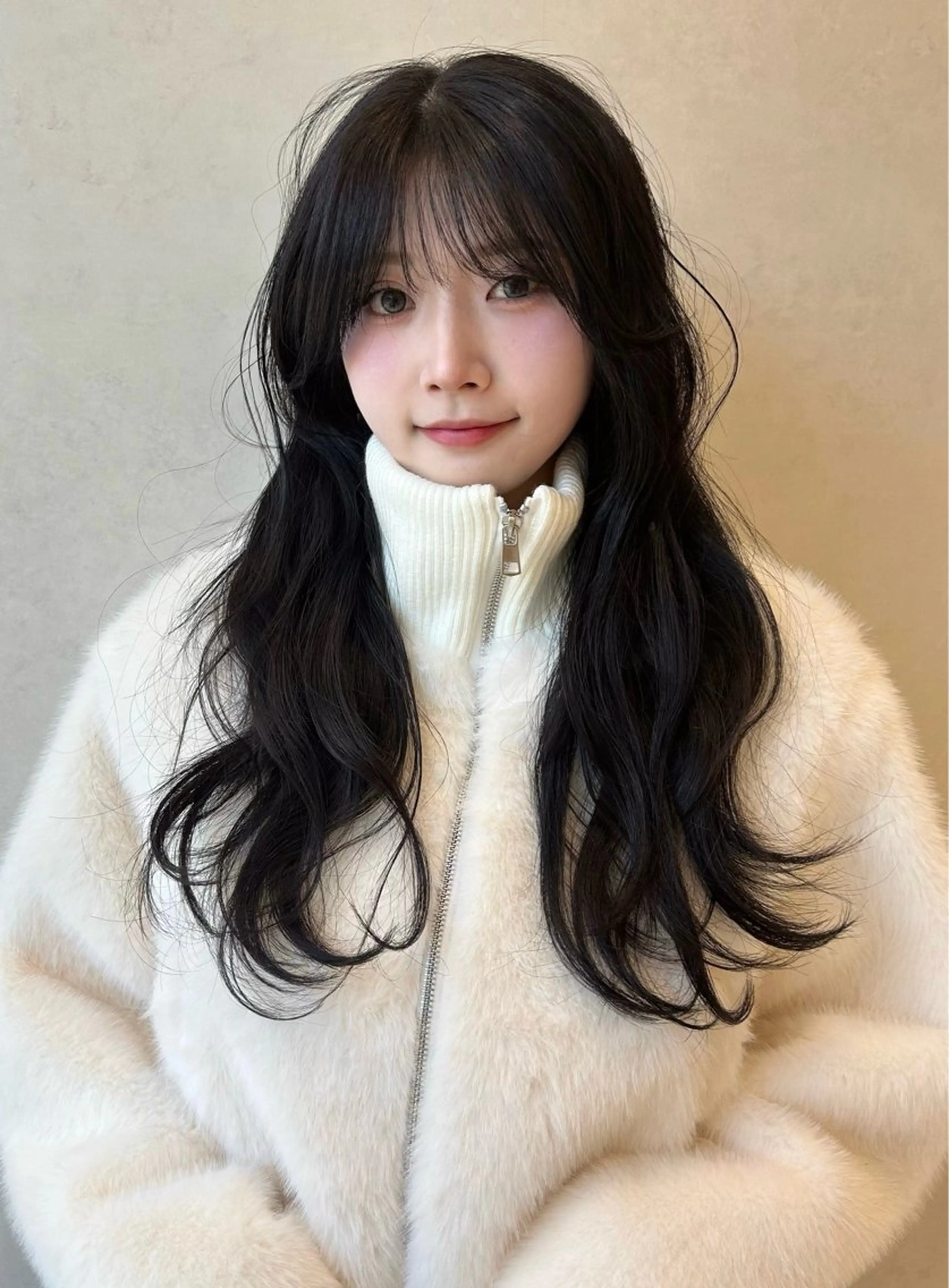 ミディアム カラー ヘアアレンジ メンズ Salowin原宿ash所属・‎透明感×艶髪 ‎🫒maki🎀のヘアスタイル