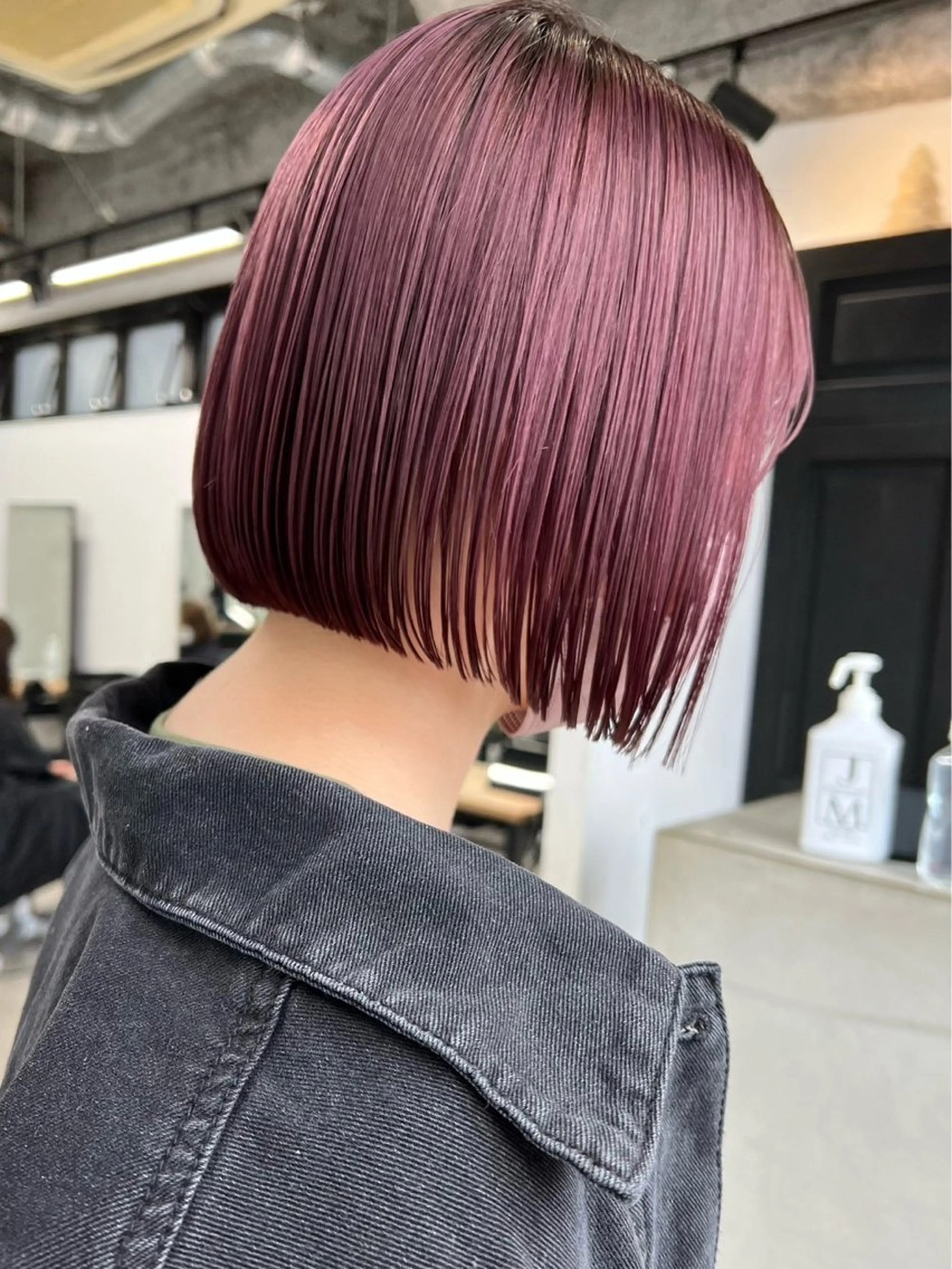 ショート カラー ブリーチ ケアブリーチ ダブルカラー ピンクカラー ボブ カット ヘアカラー トリートメント RYOSUKE ハイトーンのヘアスタイル