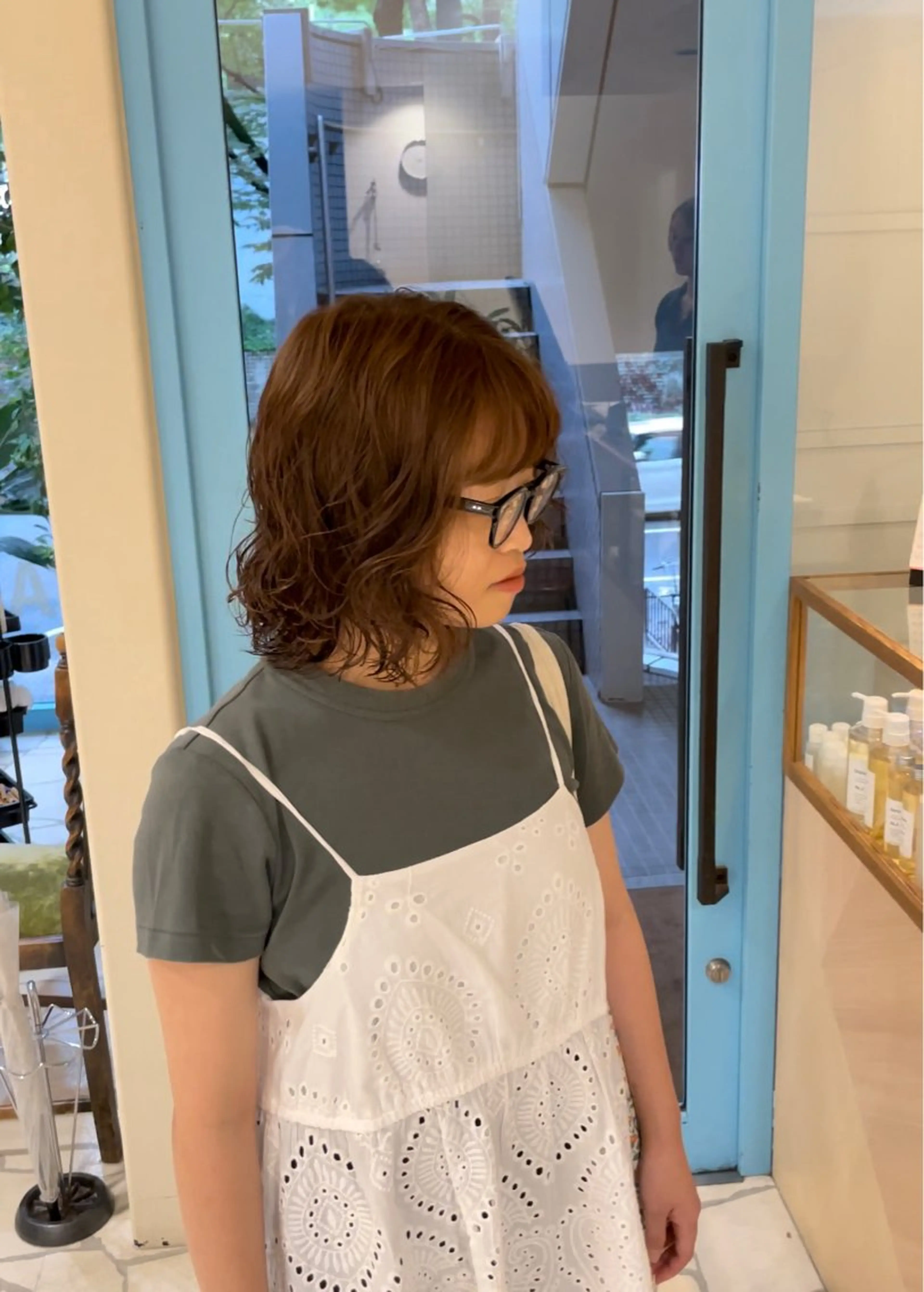 ミディアム カット パーマ トリートメント 大石 陽菜のヘアスタイル