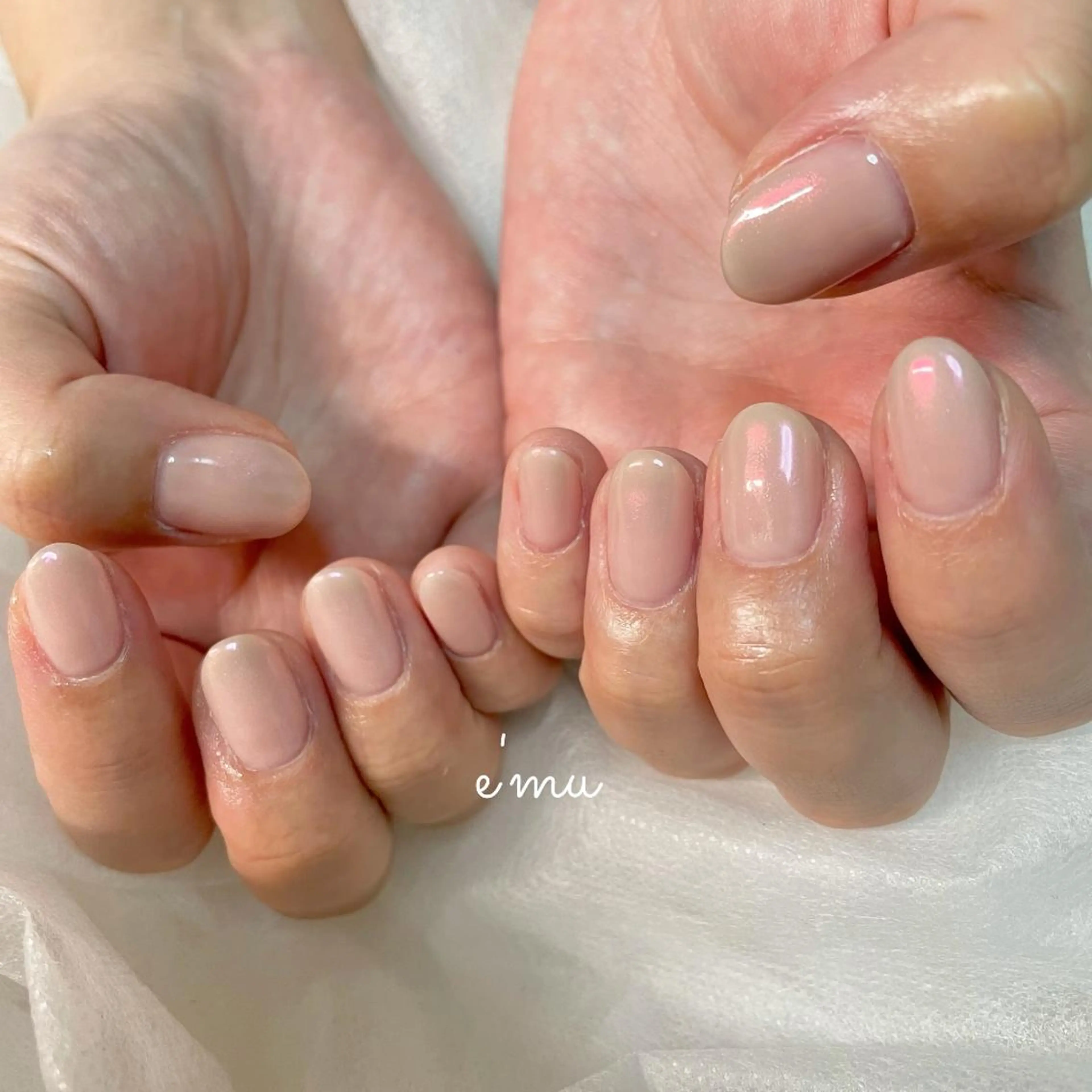 ネイル オーロラネイル ハンドネイル nail salon e'mu💐のネイルデザイン