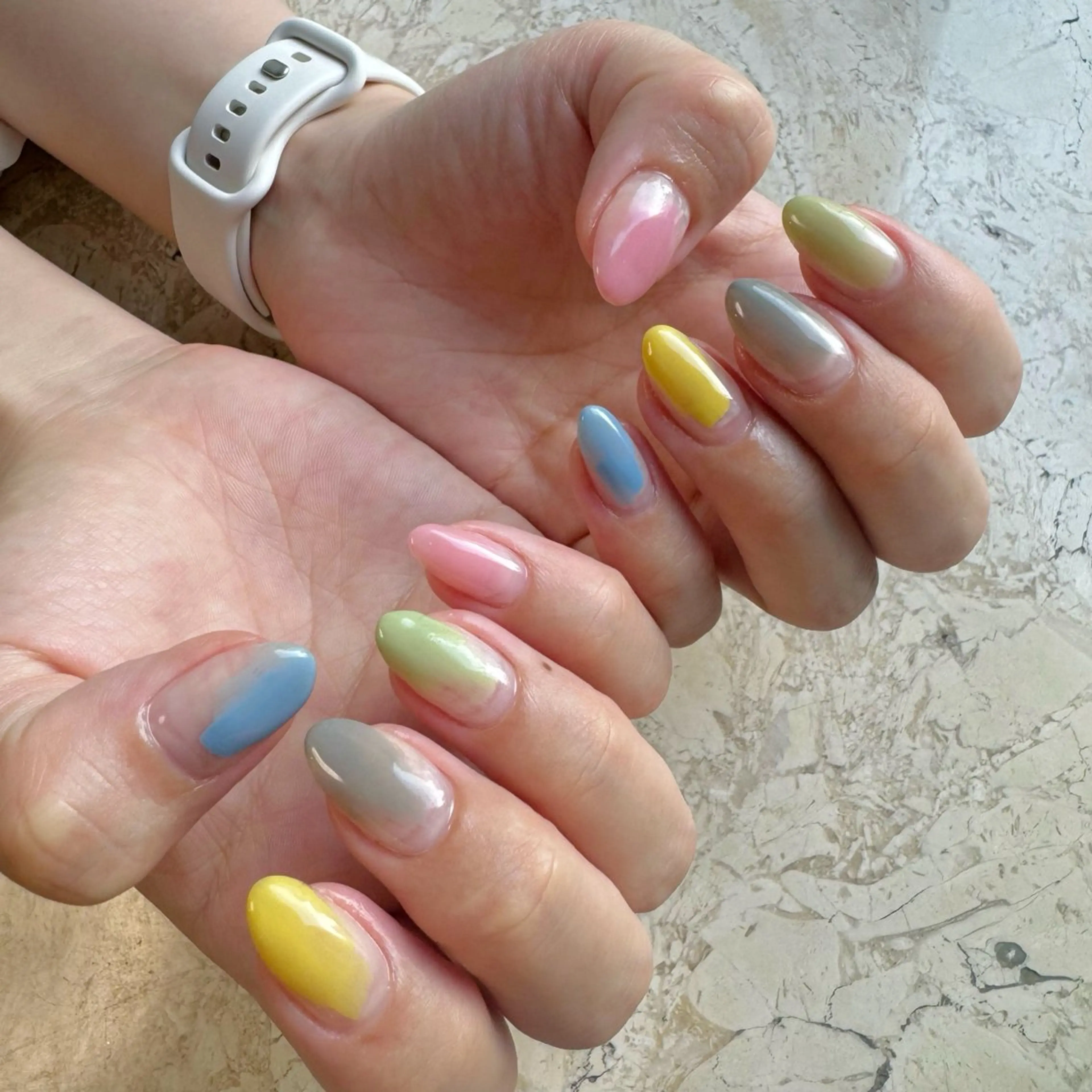 ネイル ハンドネイル フットネイル nail salon mieux(ミュー)のマツエク・マツパデザイン
