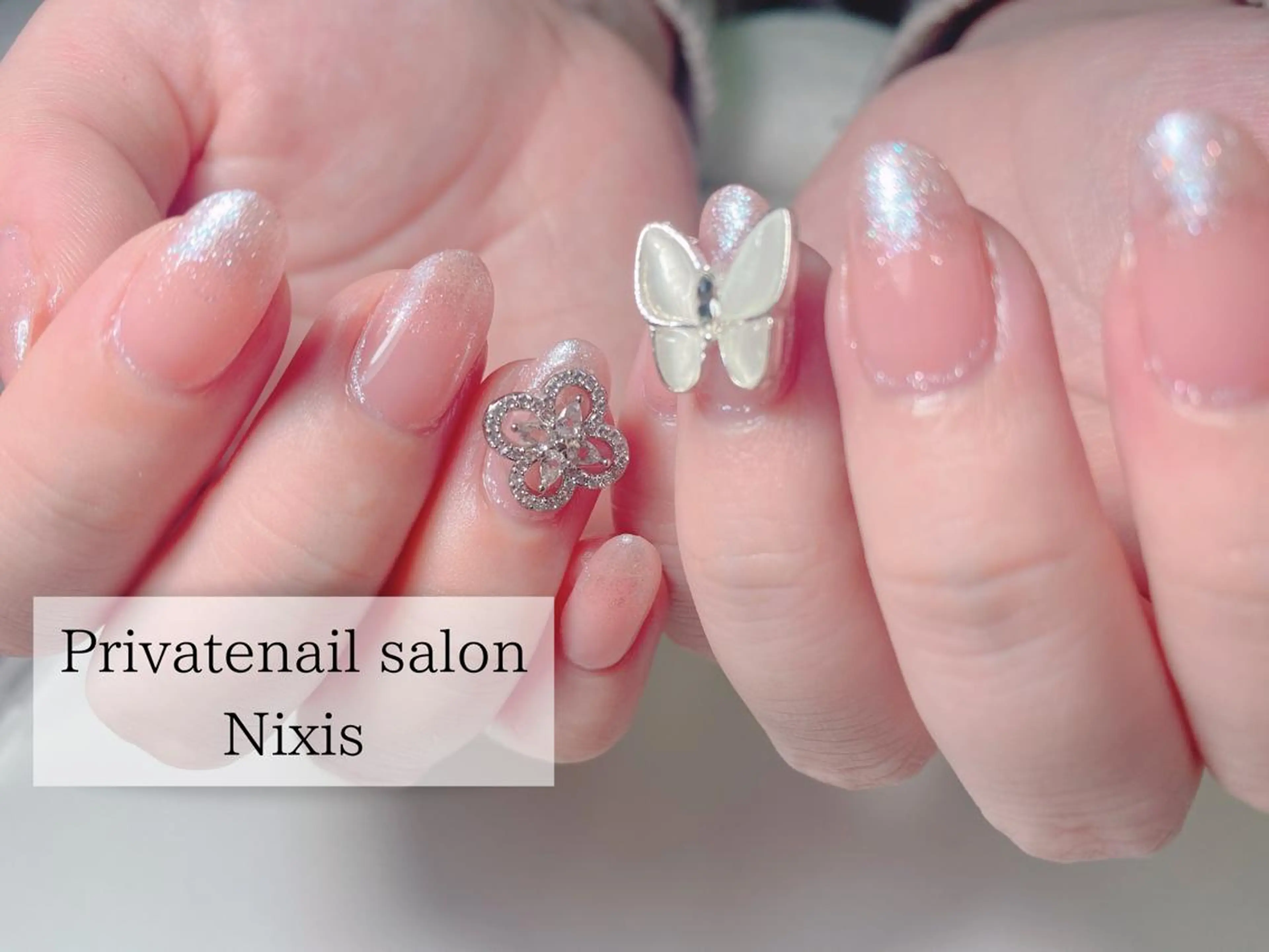 ネイル 大人キレイ 𝑁𝑖𝑥𝑖𝑠のネイルデザイン