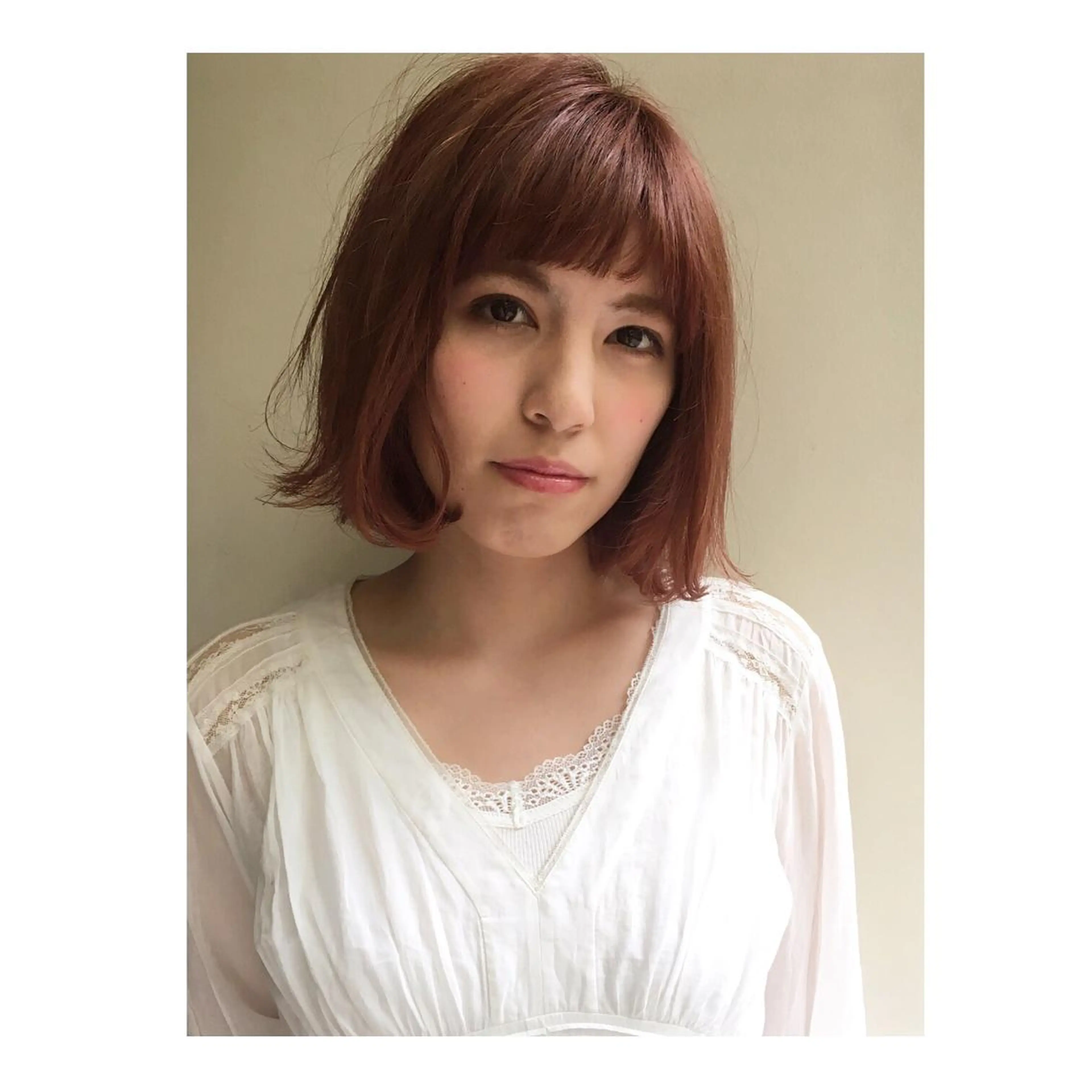 ショート 切りっぱなしボブ ボブ 近藤 麻紀のヘアスタイル