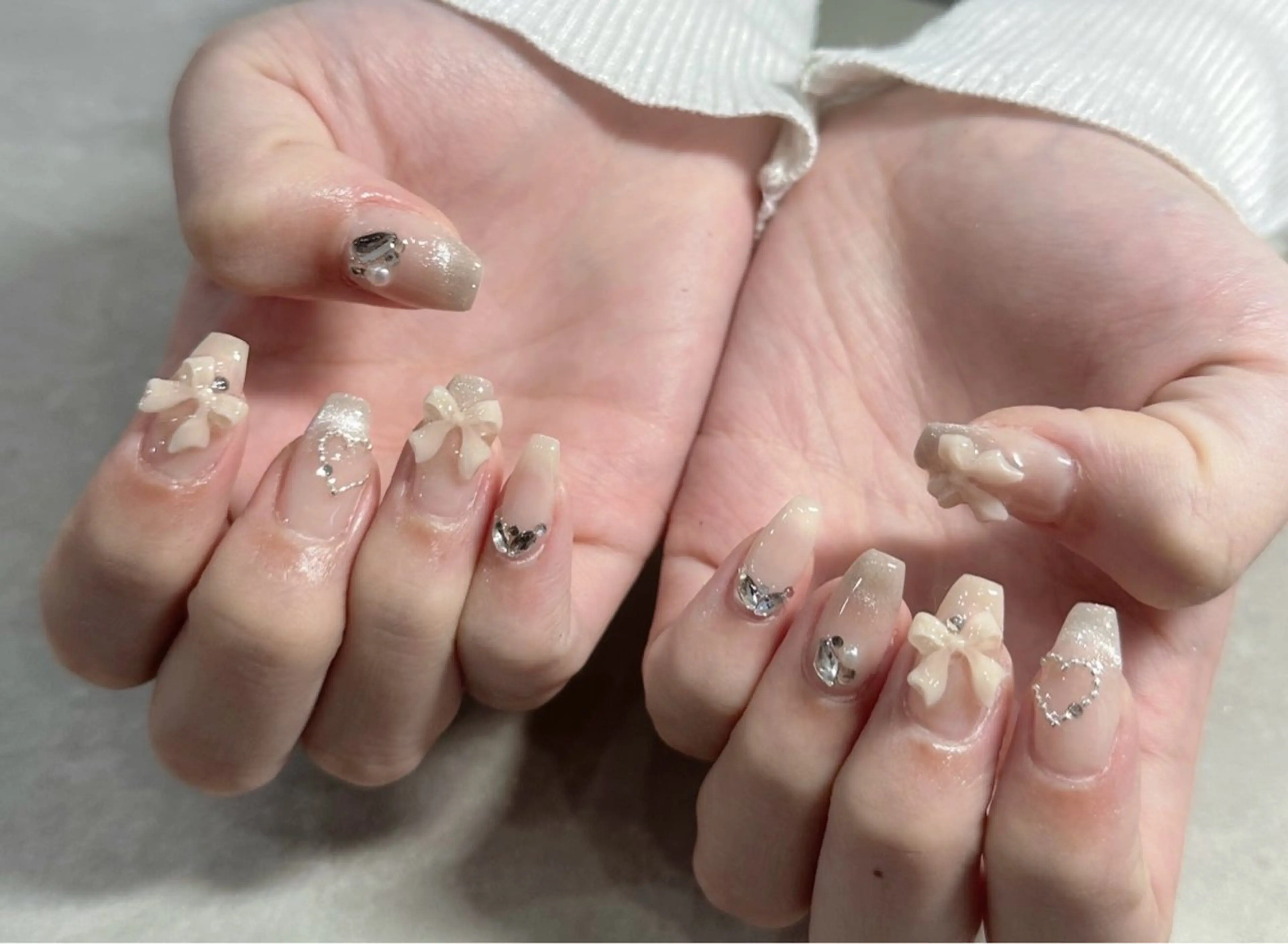 ネイル LAVISH nanamiのネイルデザイン