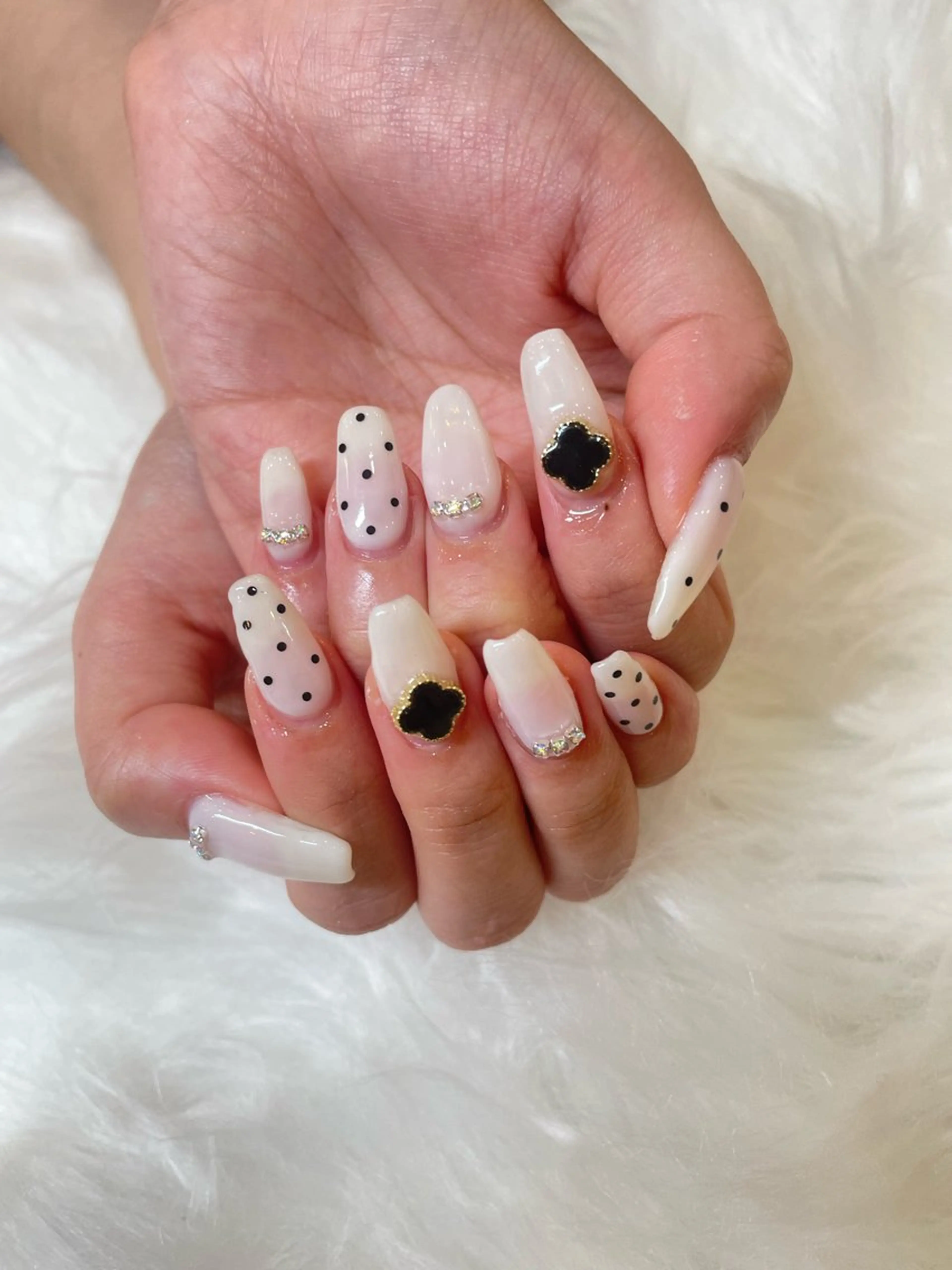 ネイル UnFLAIR💐‪ AKANEのマツエク・マツパデザイン