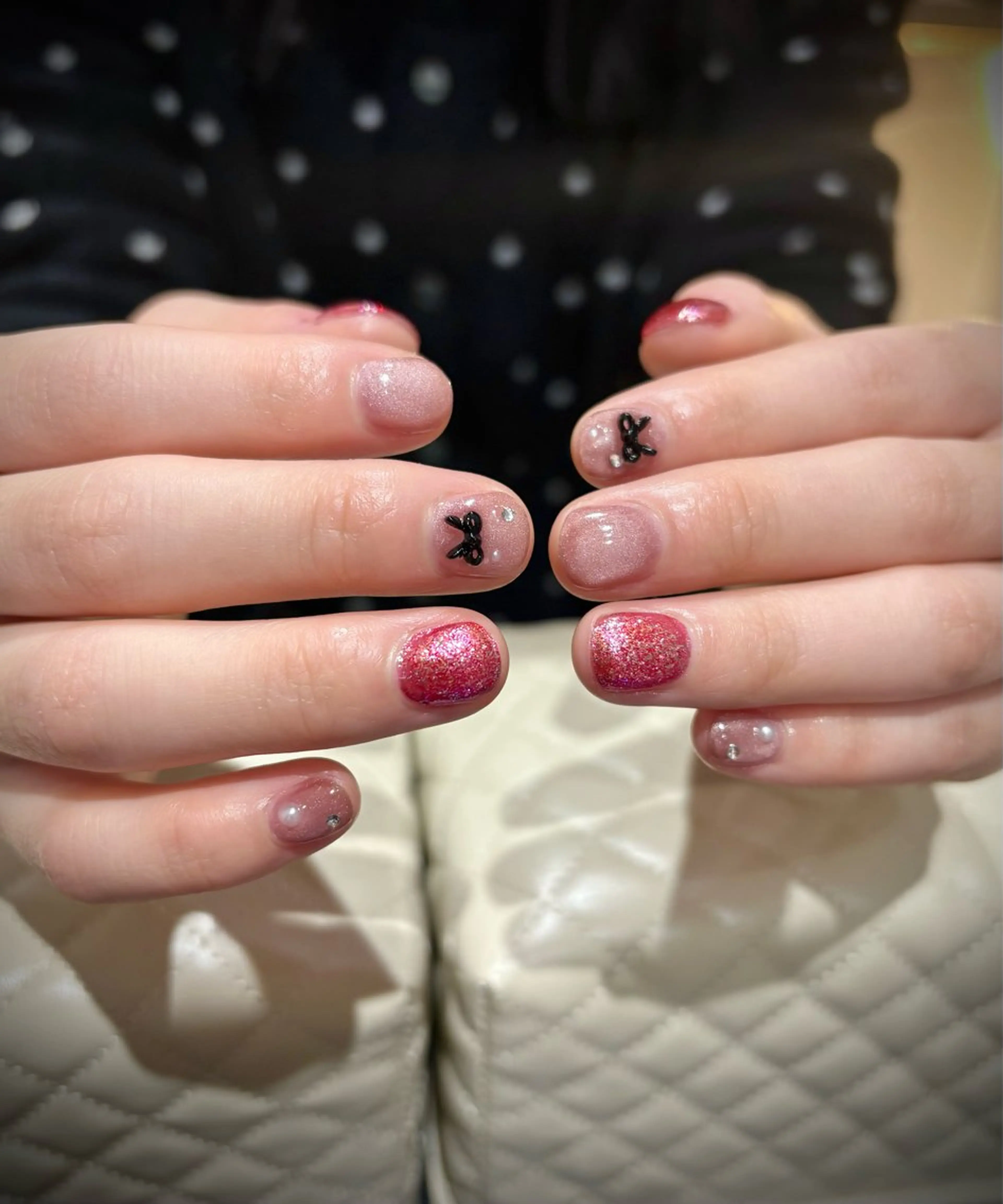 ネイル ラメ(グリッター) ピンク リボン ショートネイル ハンドネイル neo.nail柏 Mutsumiのネイルデザイン