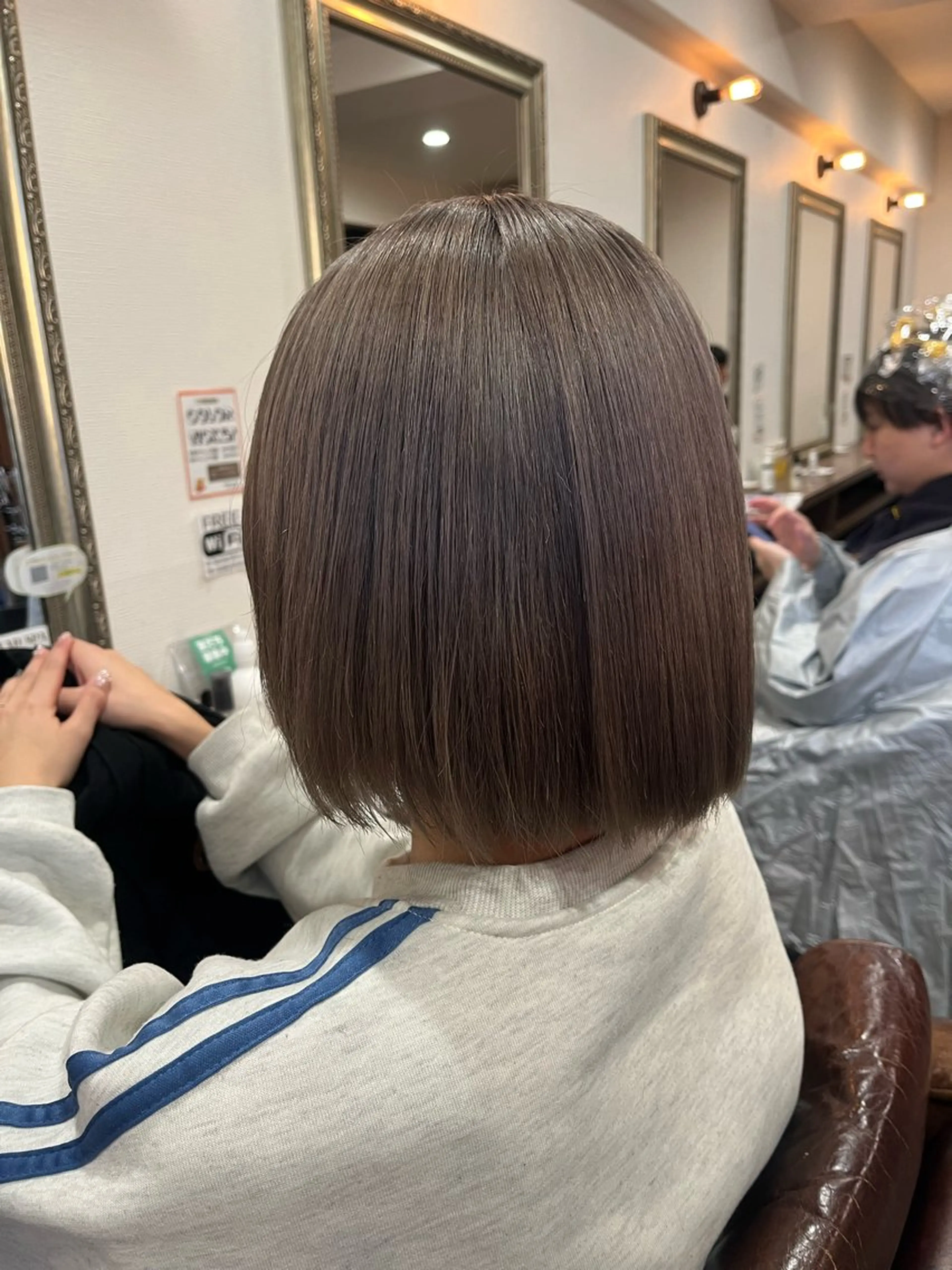 ショート 🫧ベージュカラー× レイヤー🫧HARUのヘアスタイル