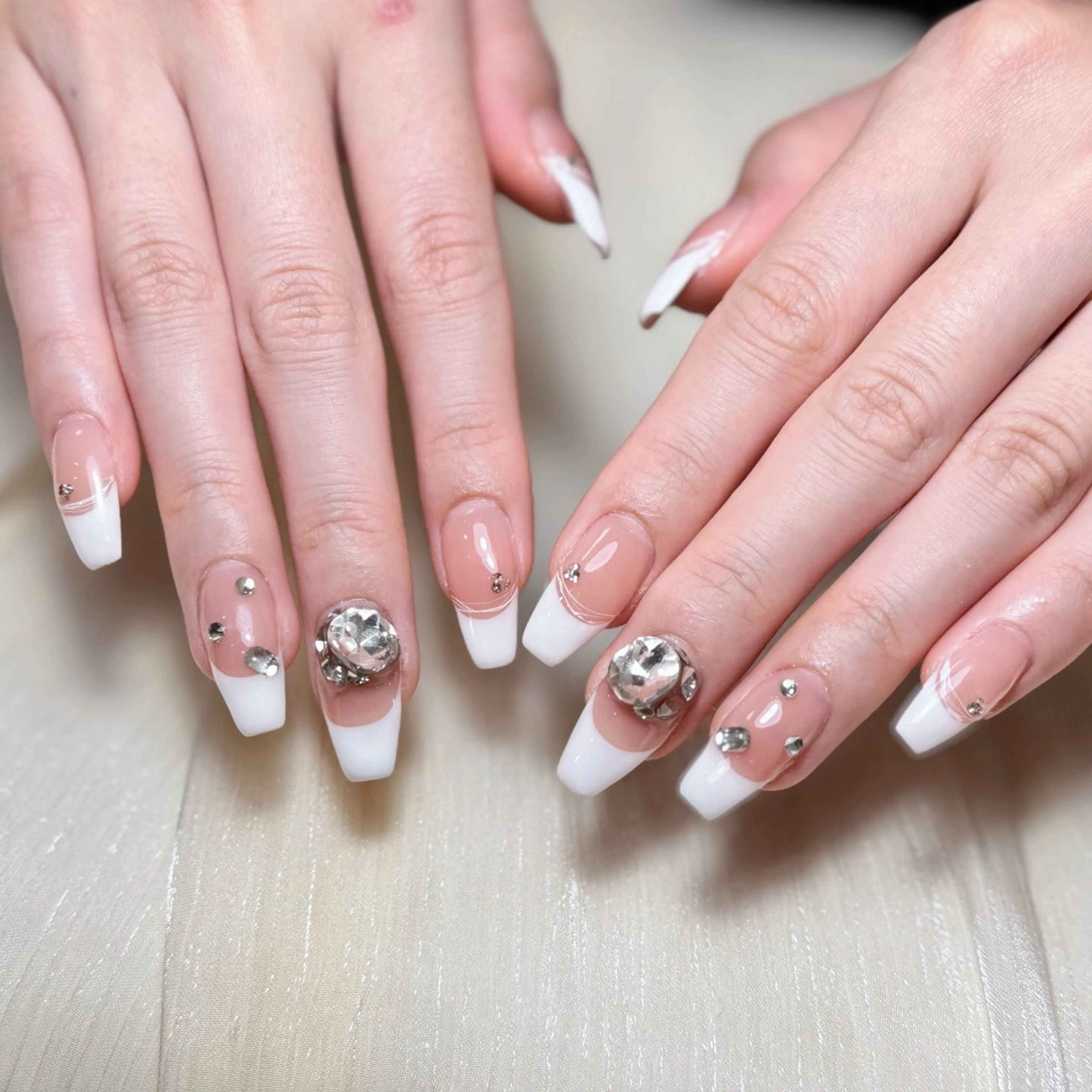 ⭐初回ソフトジェルオフ無料⭐ 🍒チップ＋ジェル長さだし⭐️持ち込みデザイン⭐️アート1️⃣0️⃣本の写真