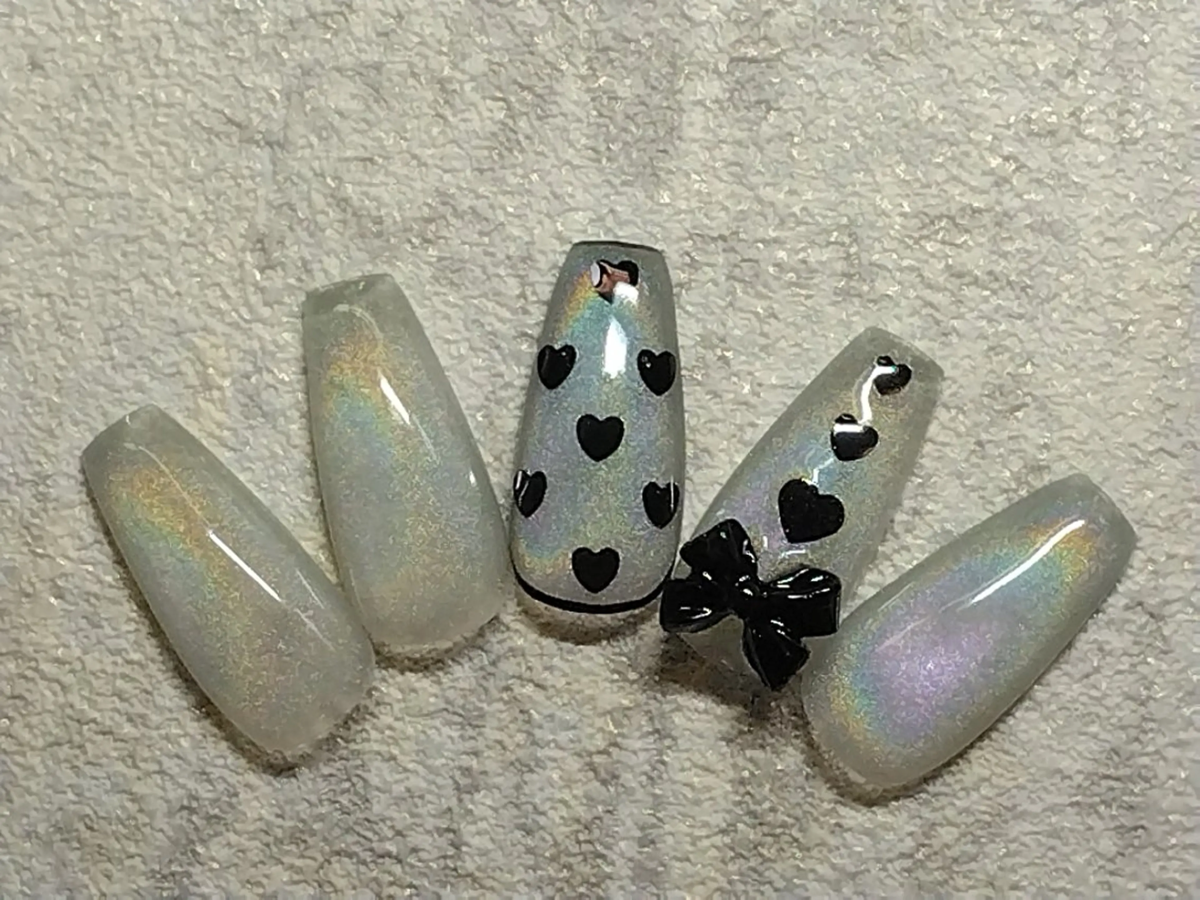 ネイル ドット リボン ハンドネイル リラクゼーション＆ネイル仙殊~センジュ~所属・senju 　のネイルデザイン