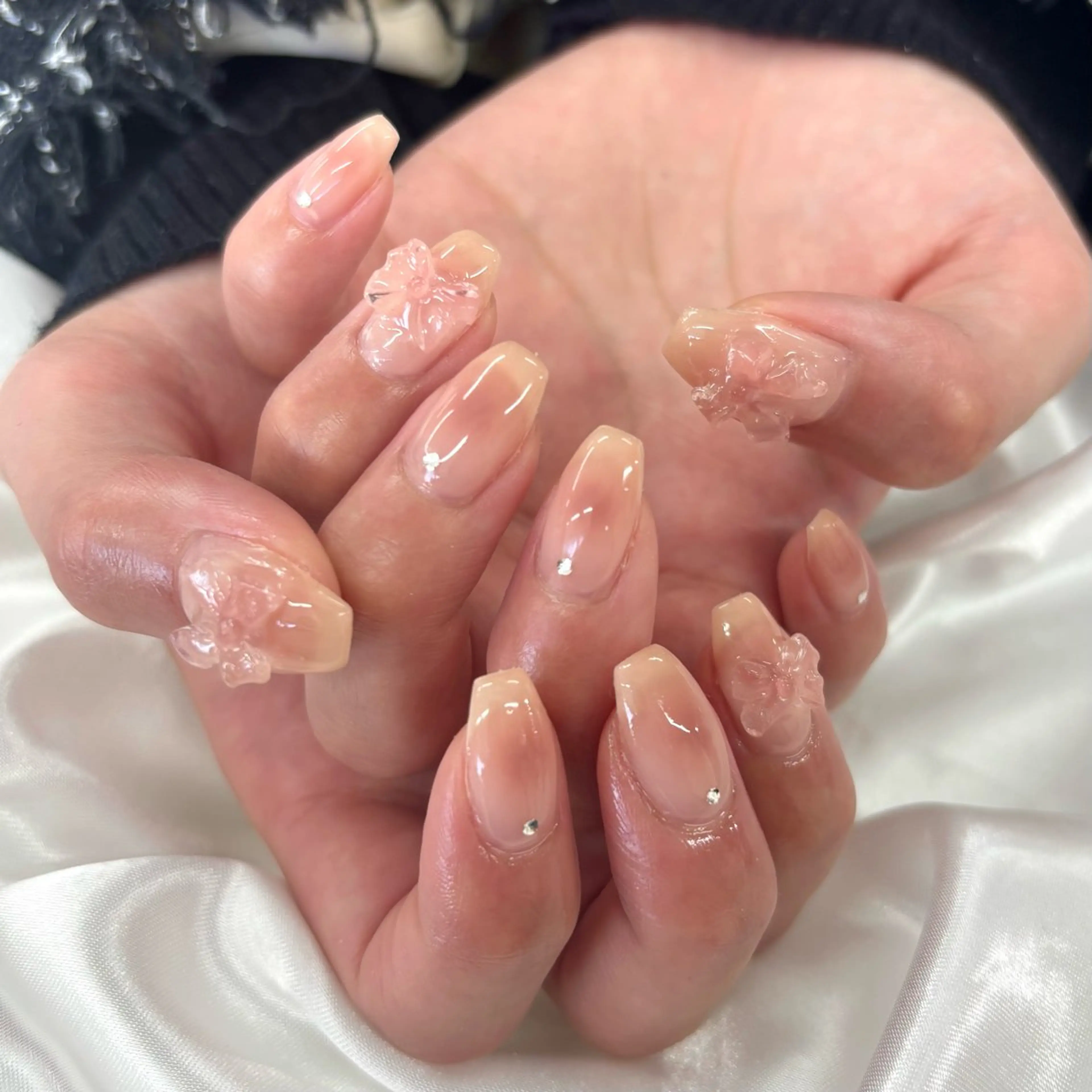 チークネイル🎀💅🏻🫧の写真