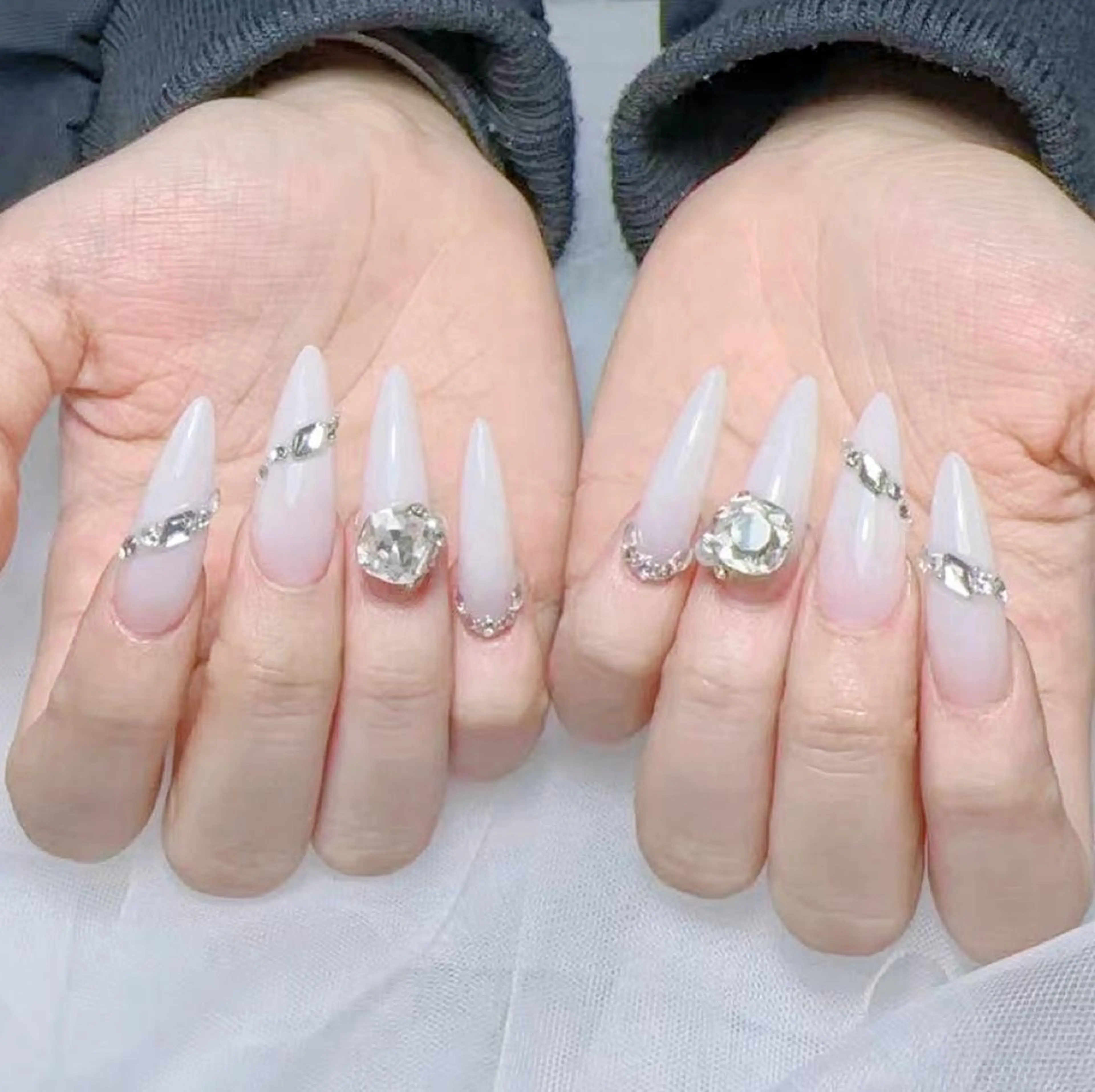 ネイル 七海🎀 💗のネイルデザイン