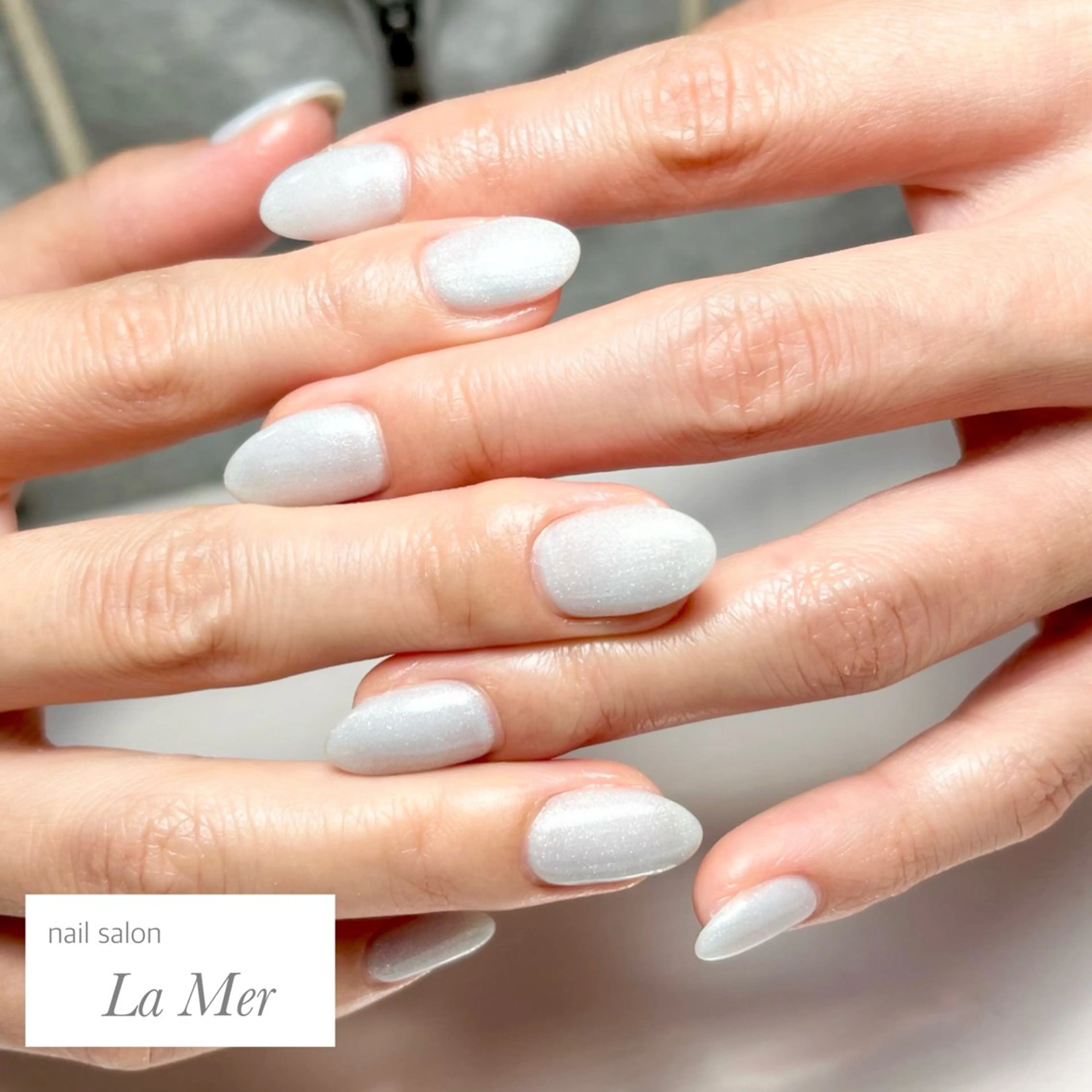 ネイル ブルー ジェルネイル マグネットネイル ワンカラーネイル シンプルネイル ハンドネイル nailsalon La Merのネイルデザイン