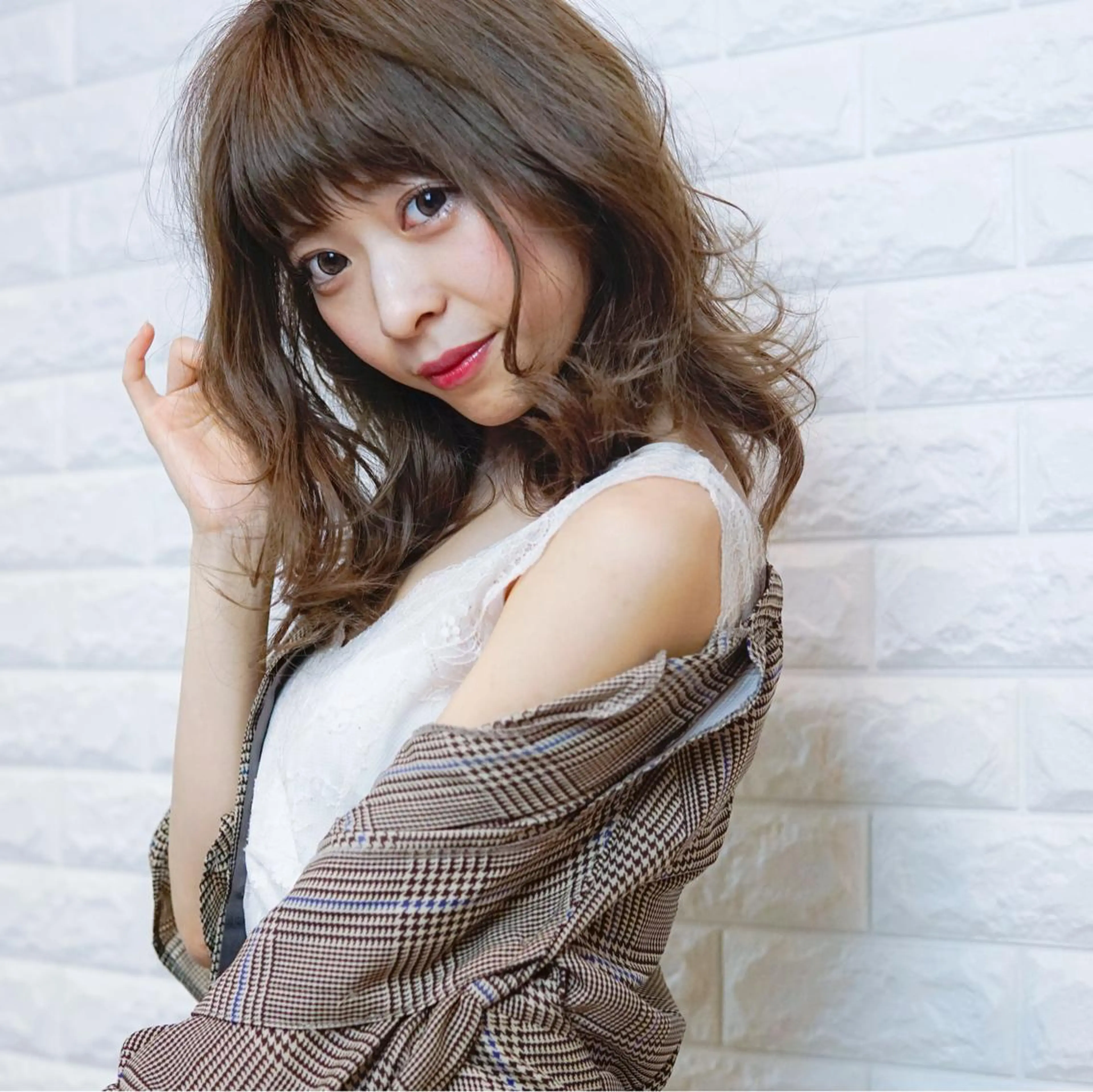 セミロング カラー パーマ セミロングパーマ 髪質改善、エクステ 山口卓哉のヘアスタイル