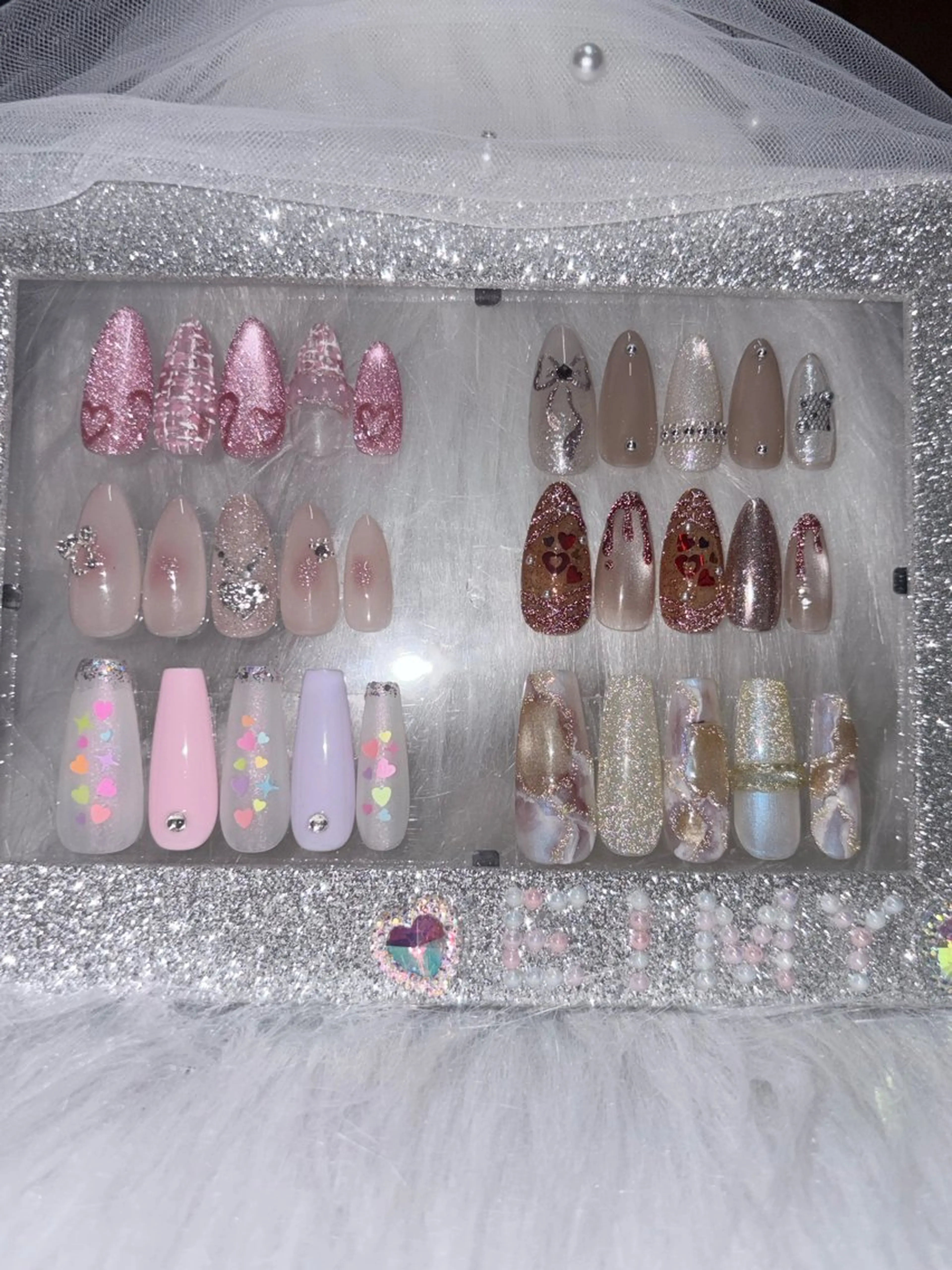 ネイル アートネイル ブラウン チークネイル フラッシュネイル フラッシュマグ ハンドネイル eimy nails♡のネイルデザイン