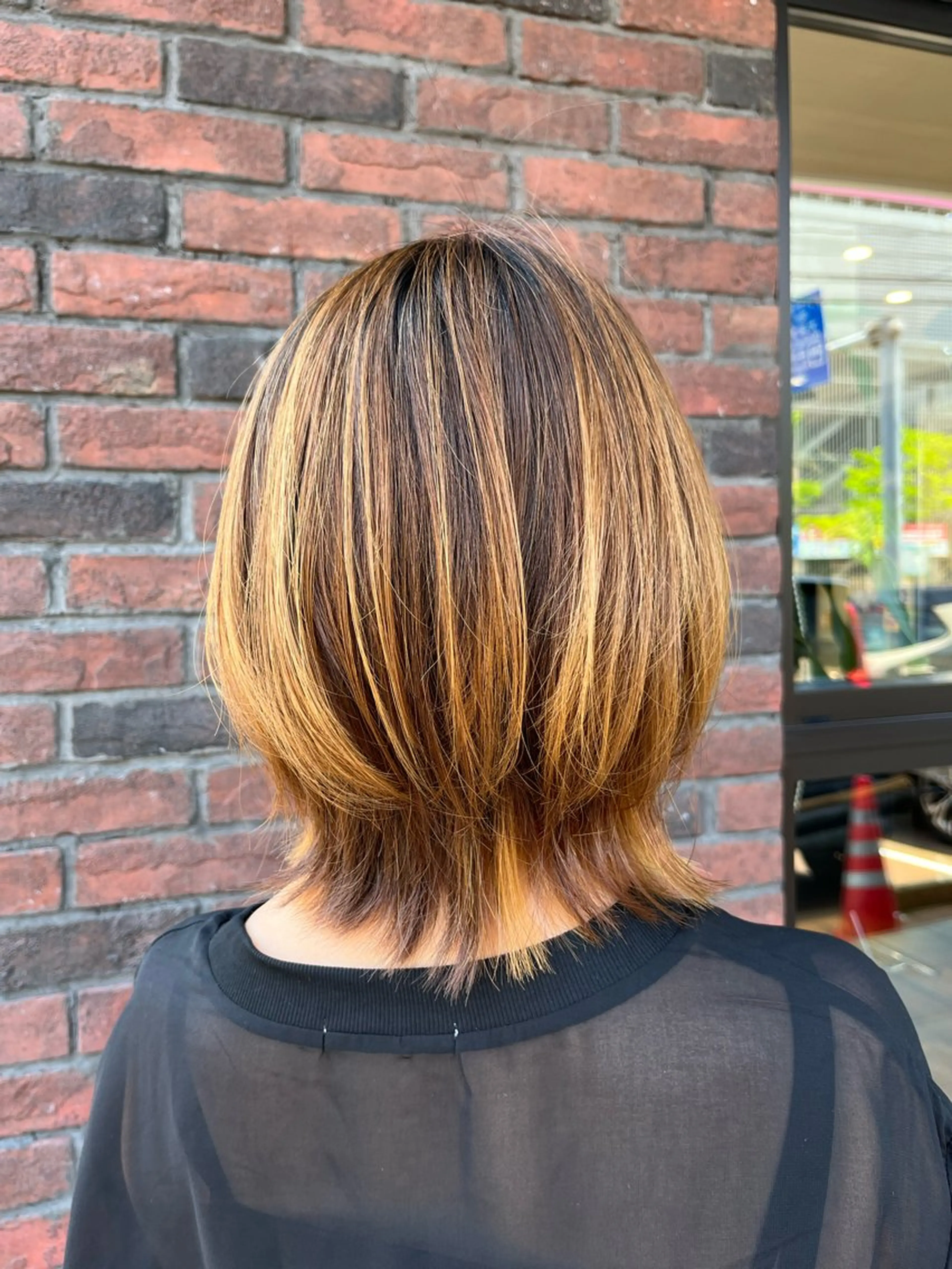 ミディアム 高橋 春菜のヘアスタイル