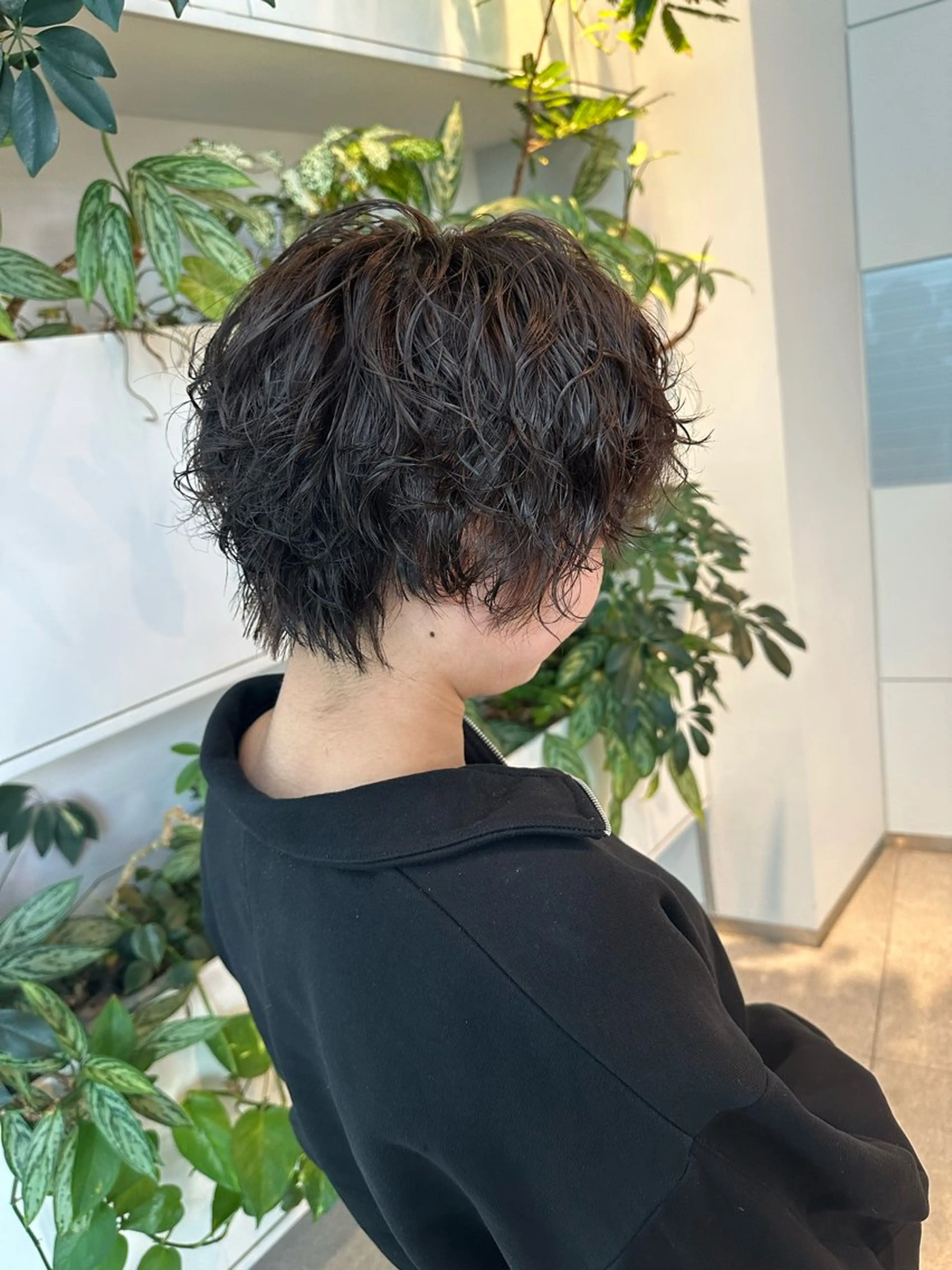 ショート パーマ つぼみ/パーマ ／レイヤー／ボブのヘアスタイル