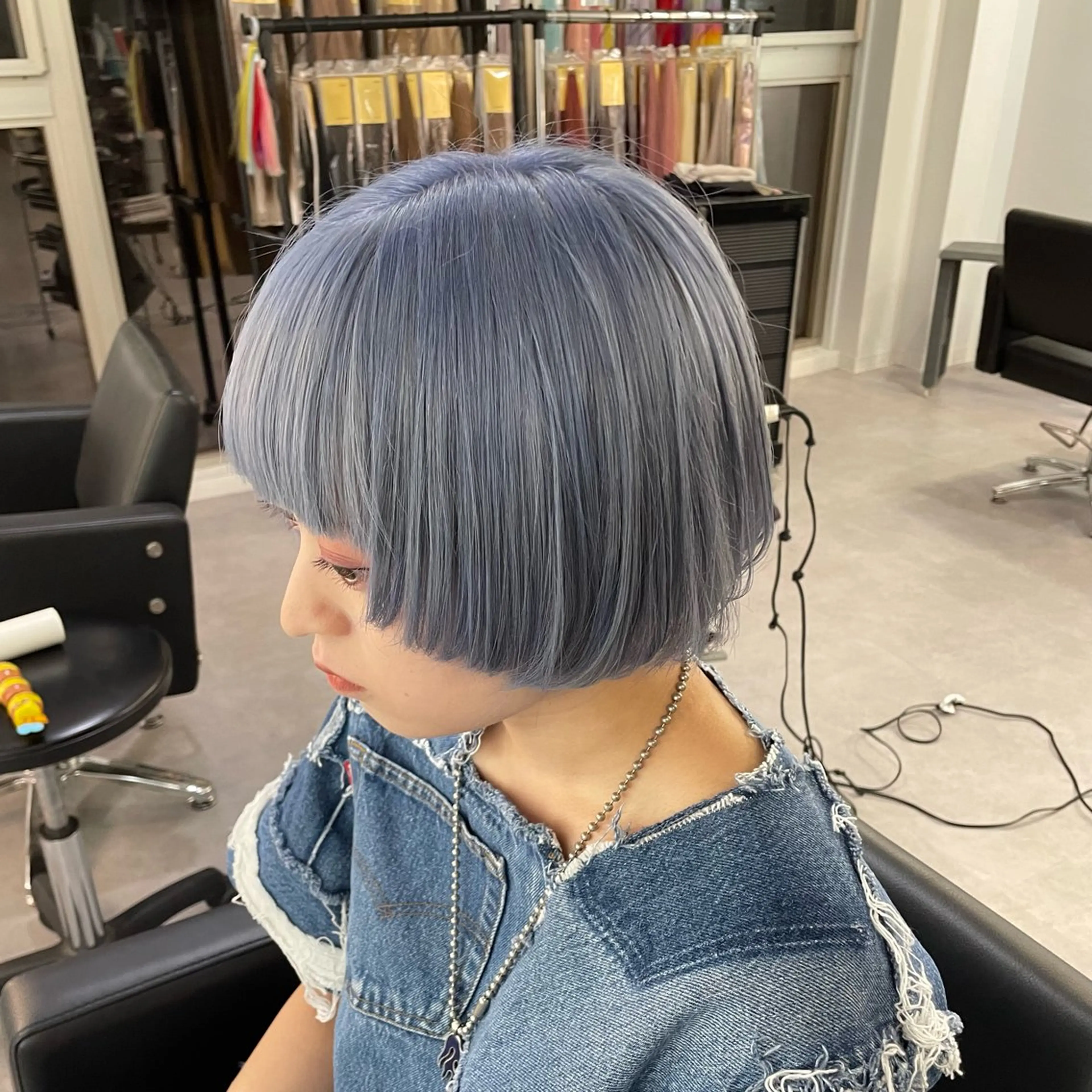 ショート カラー ブルーカラー Cielro/ダブル カラー/西田咲希のヘアスタイル