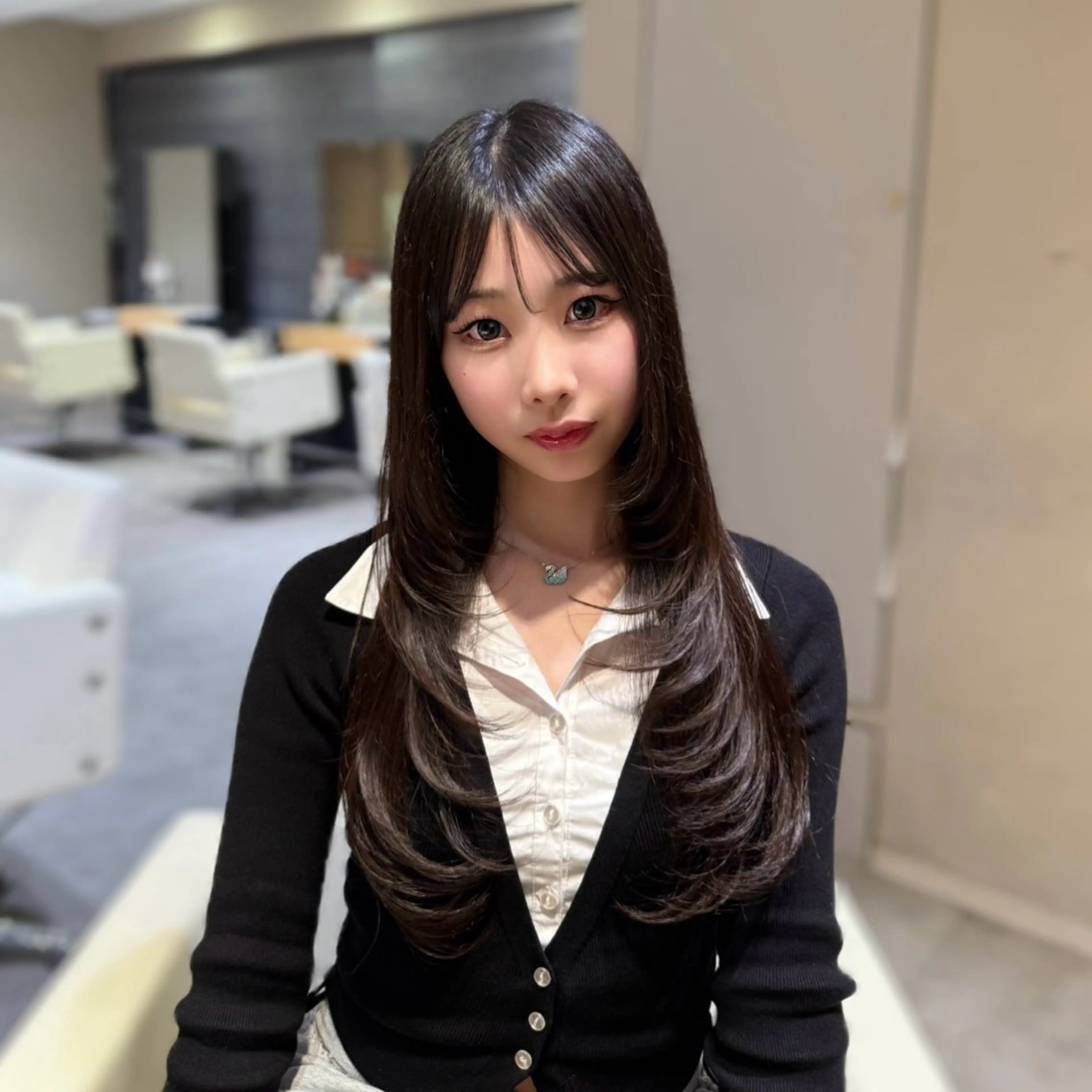 ロング カット ヘアカラー トリートメント 谷 亜澄のヘアスタイル