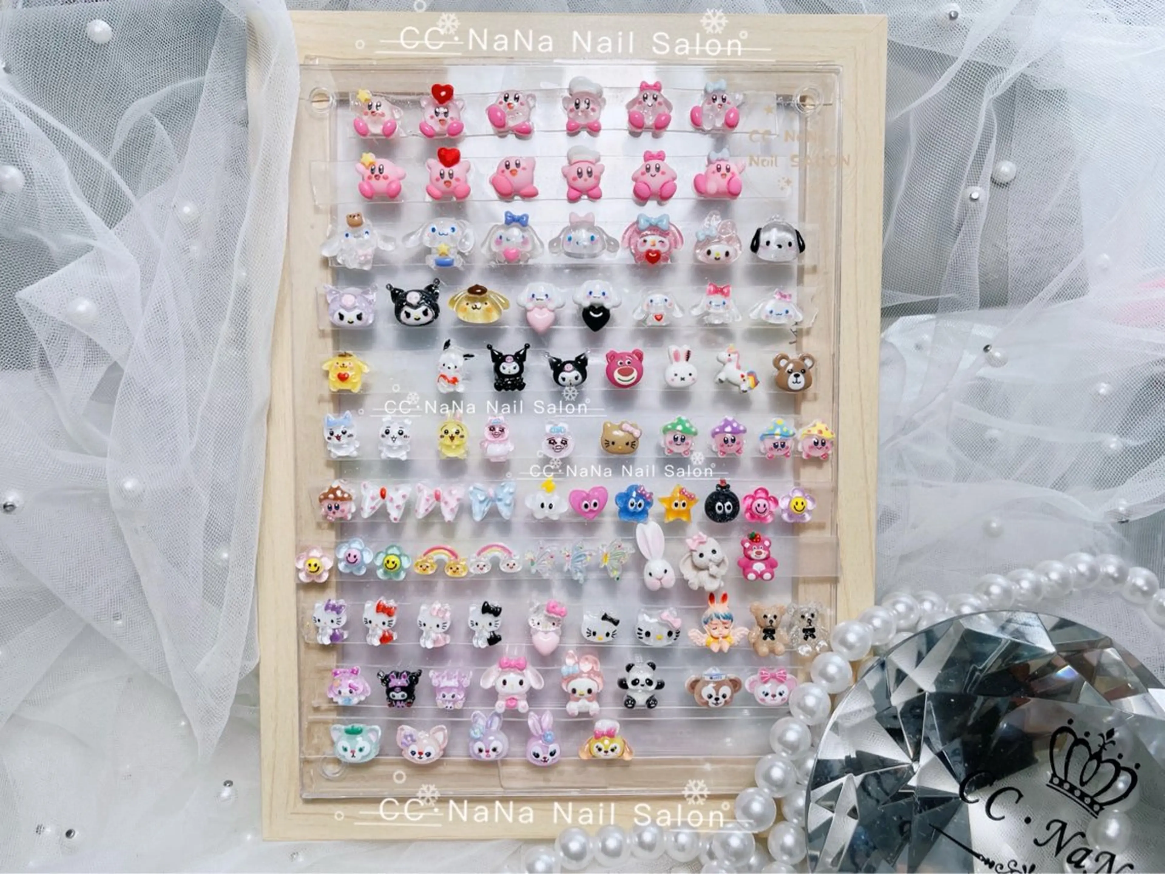 ネイル ハンドネイル 💎CC・NaNa 韓国風ネイル🌙Cのネイルデザイン