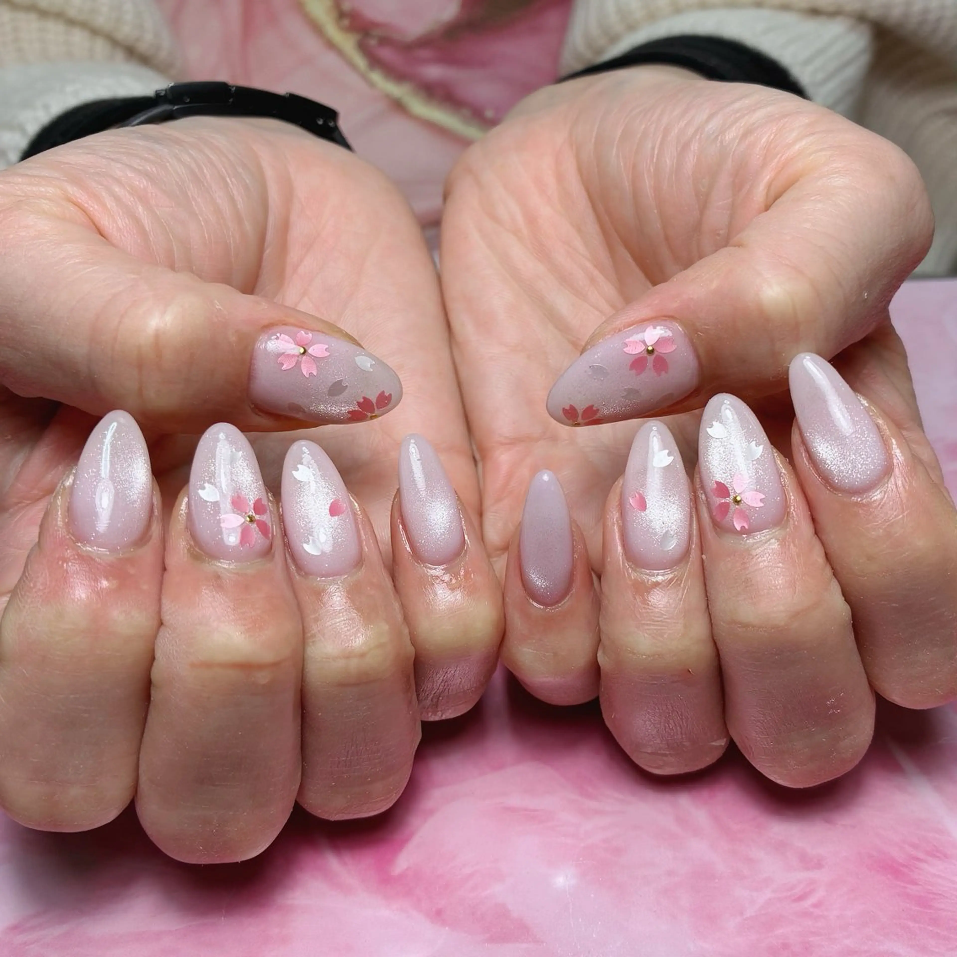 セミロング ハンドネイル hs nail salonのネイルデザイン