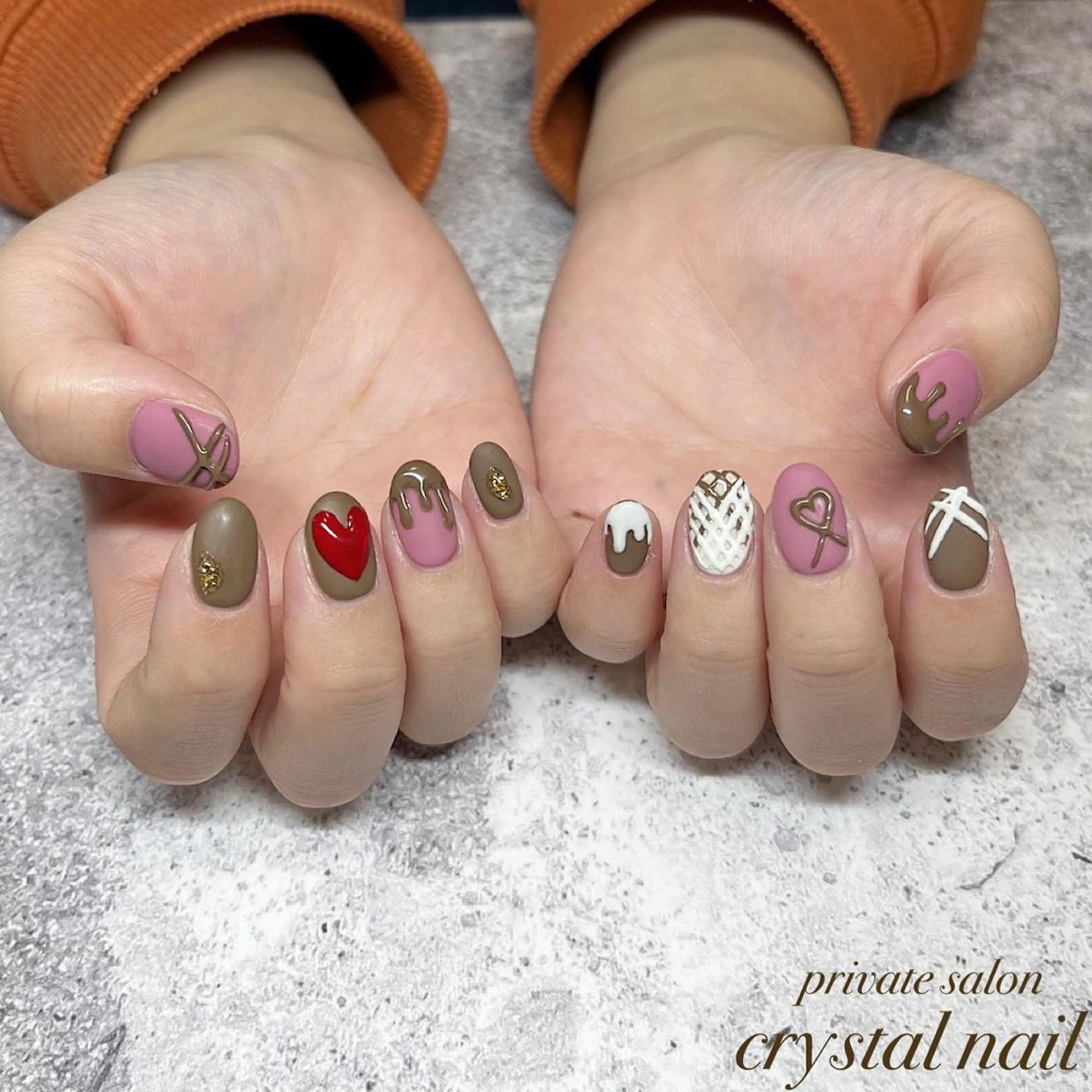 ネイル バレンタイン Crystal Nailのネイルデザイン