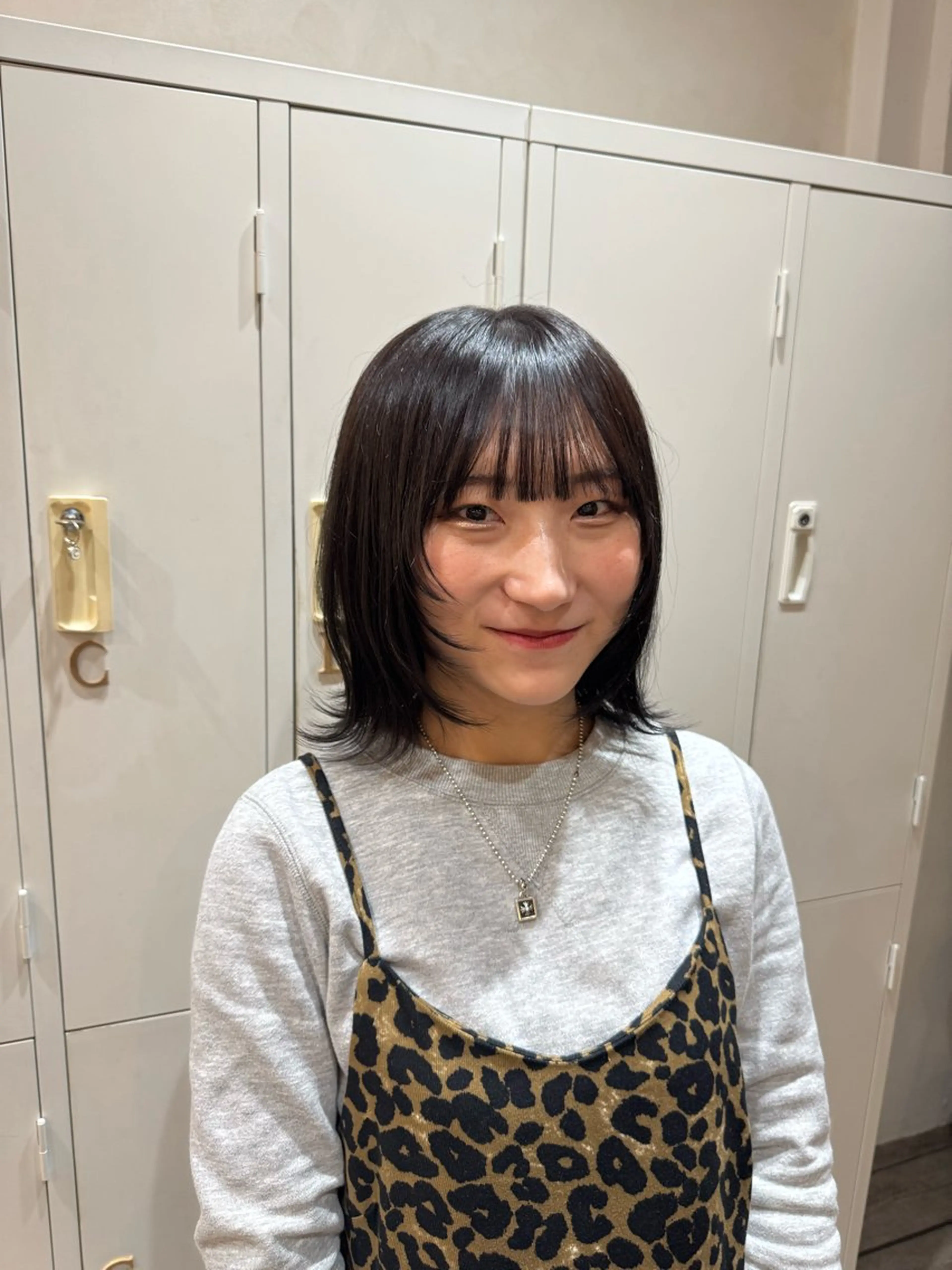 ミディアム ボブ 顔まわりレイヤー レイヤーカット カット ROMEO京橋 タナカユアンのヘアスタイル