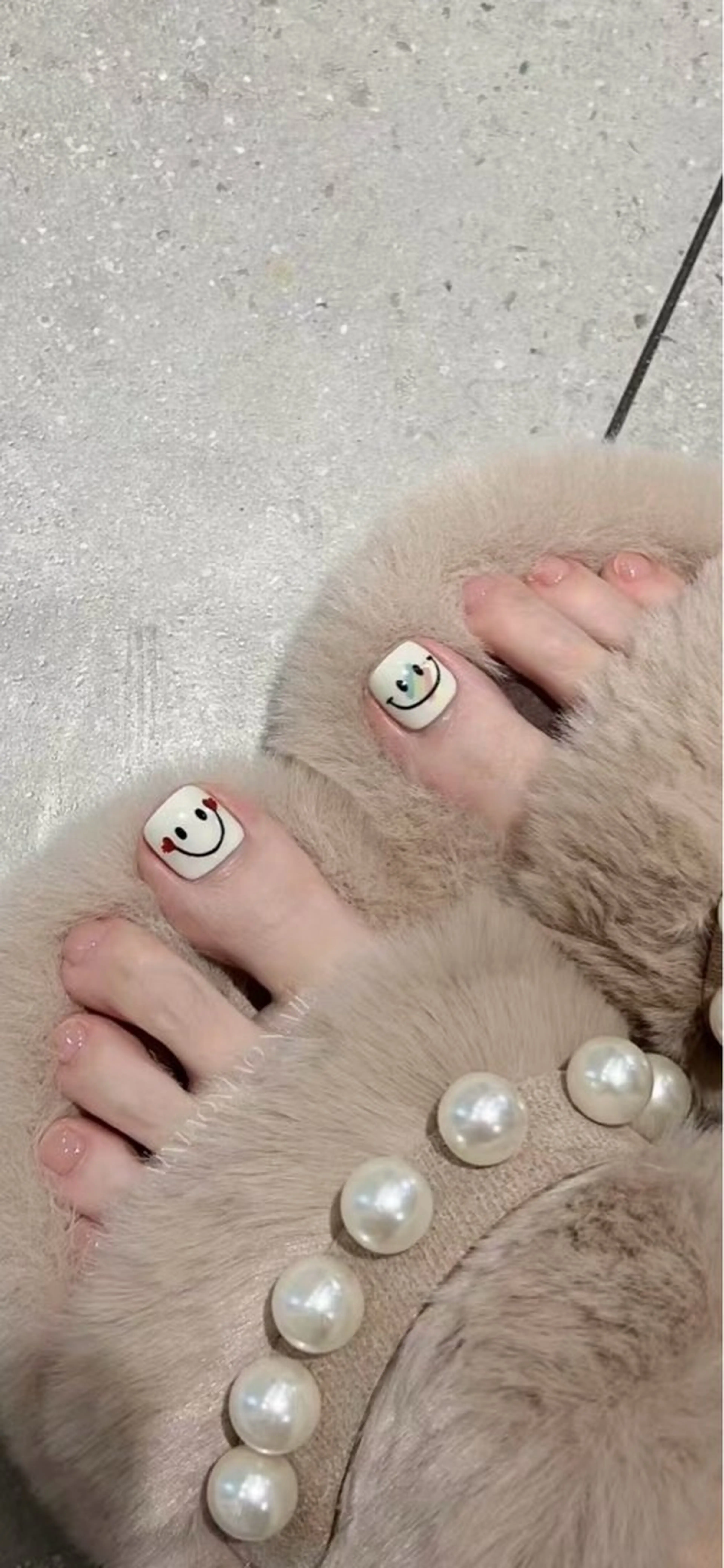 ネイル アートネイル フットネイル H3 Nail Tsuki🦋💙のネイルデザイン