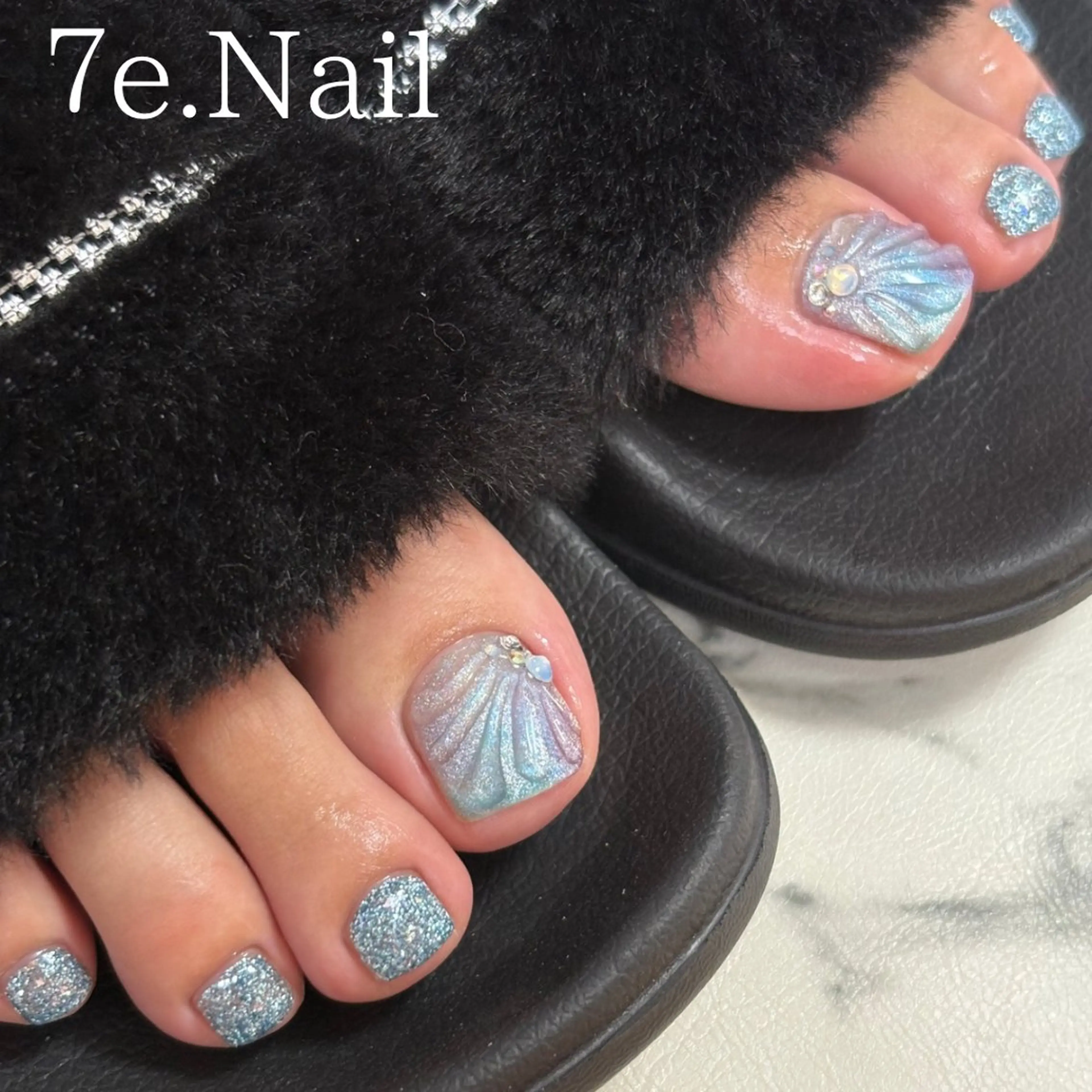 ネイル 7e. Nailのネイルデザイン