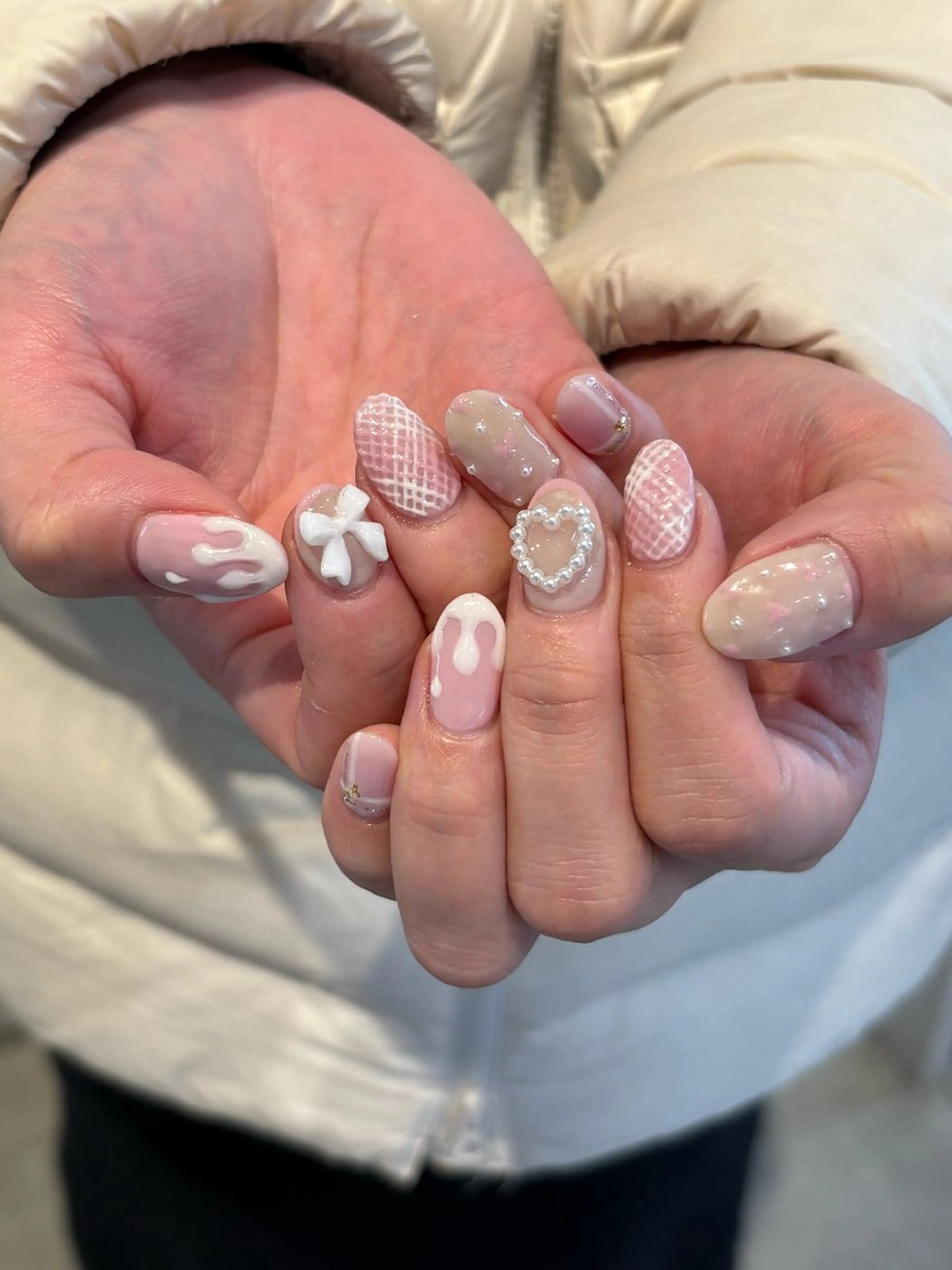 ネイル バレンタイン ハンドネイル ハンドケア uruma🩰/ Avenueのネイルデザイン